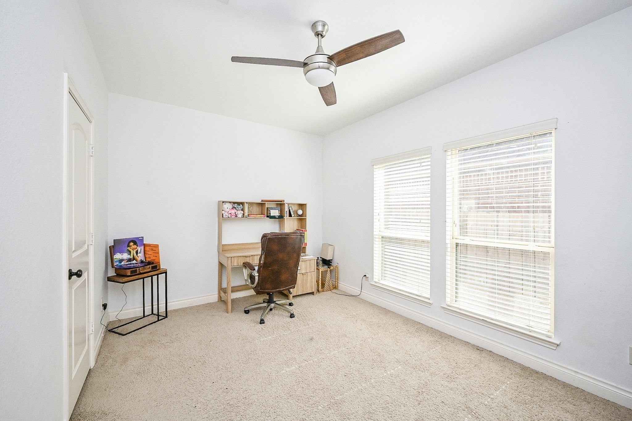 3707 Brampton Island Drive Property Photo 6