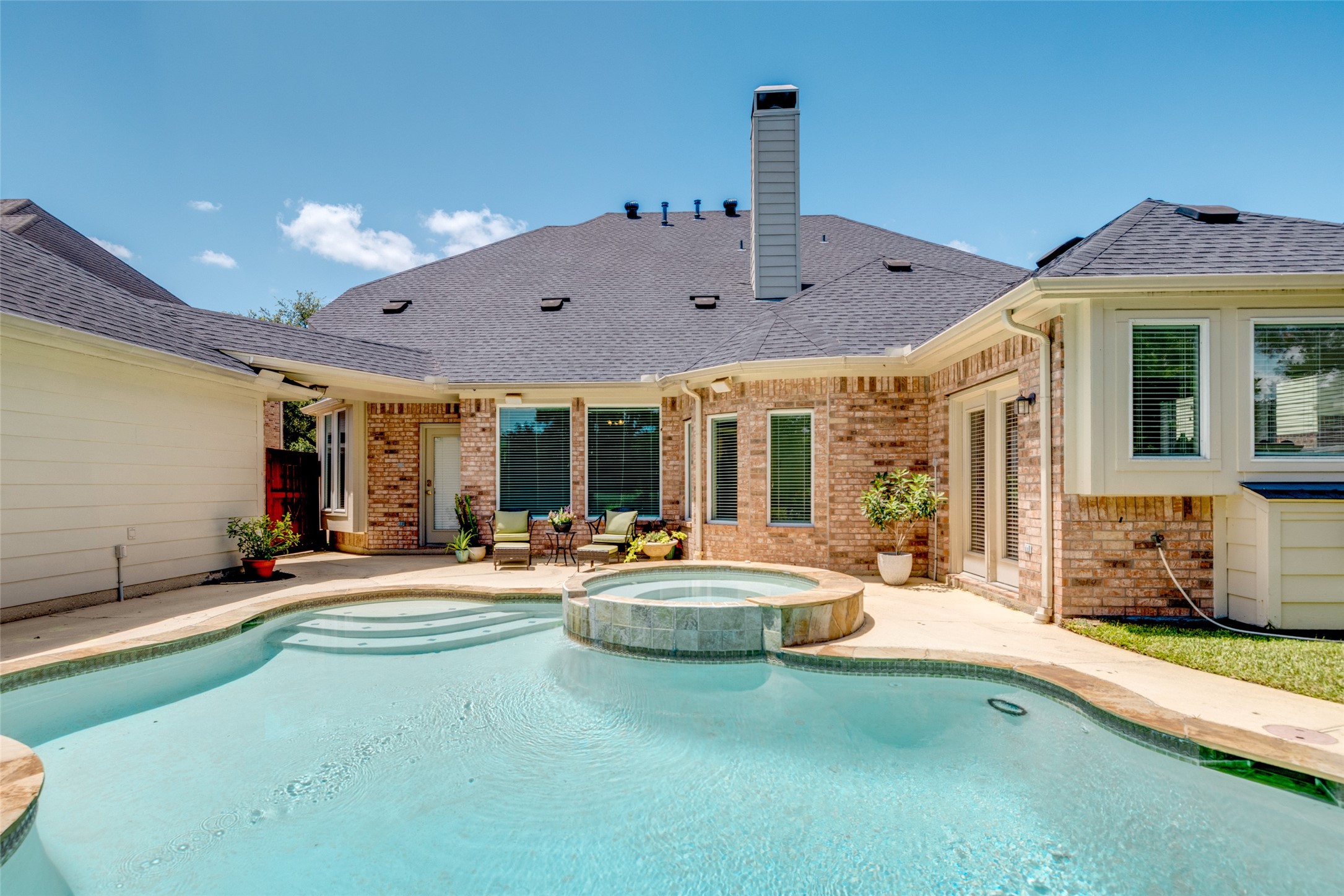 12117 Cielio Bay Lane Property Photo 1