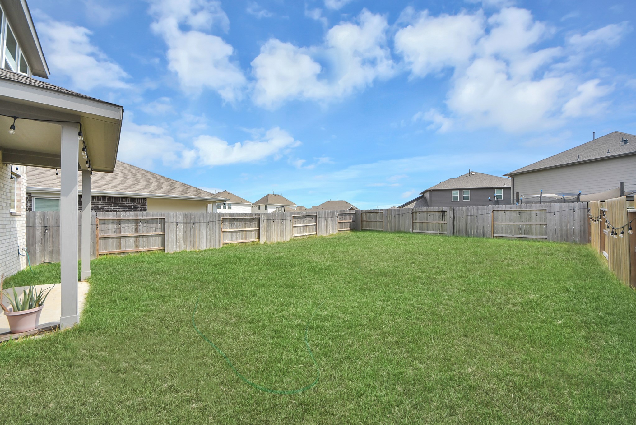 21223 Shore Bluff Drive Property Photo 5