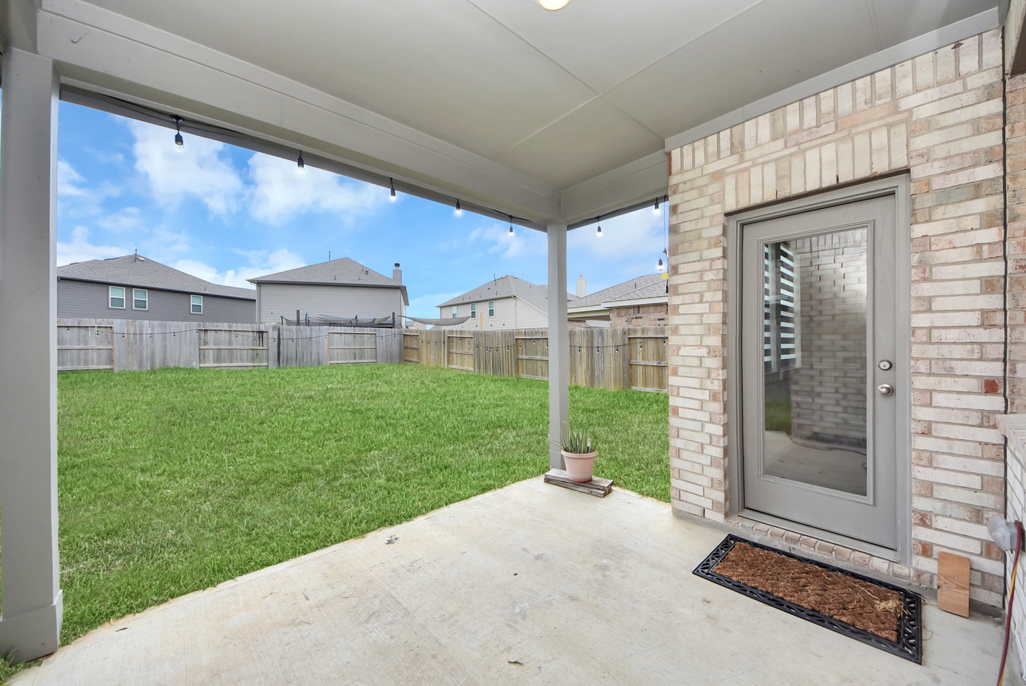21223 Shore Bluff Drive Property Photo 9
