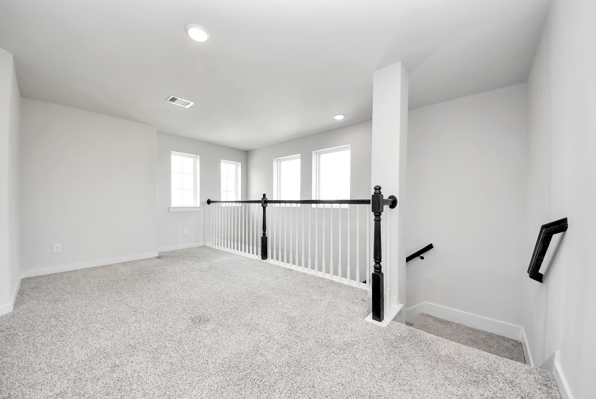 21223 Shore Bluff Drive Property Photo 27