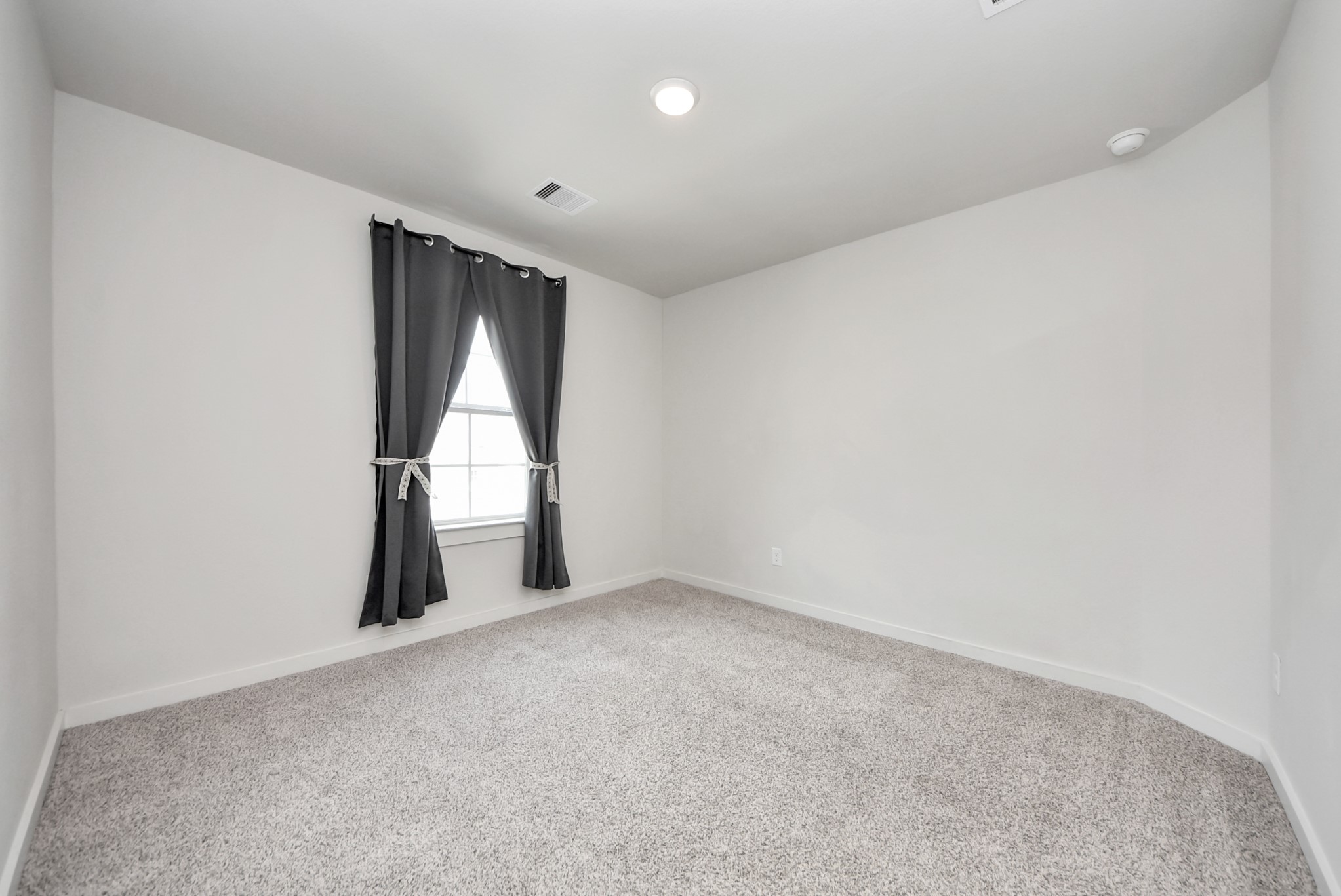 21223 Shore Bluff Drive Property Photo 33