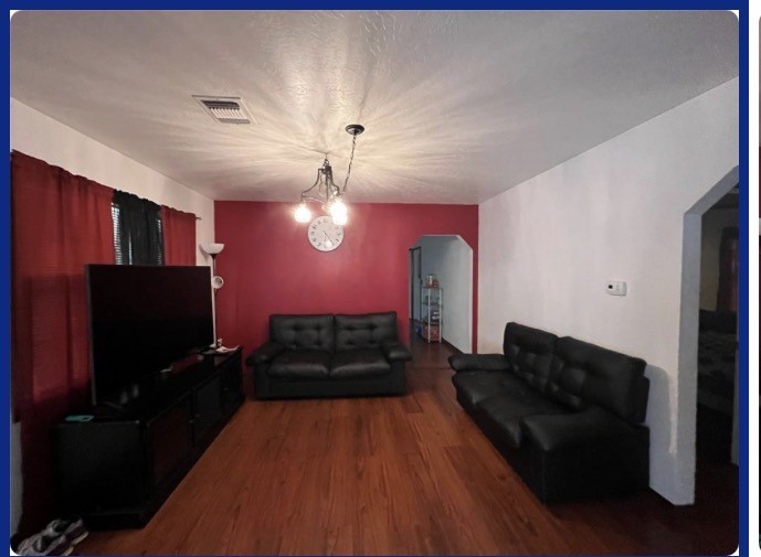 114 Irwin Property Photo 5