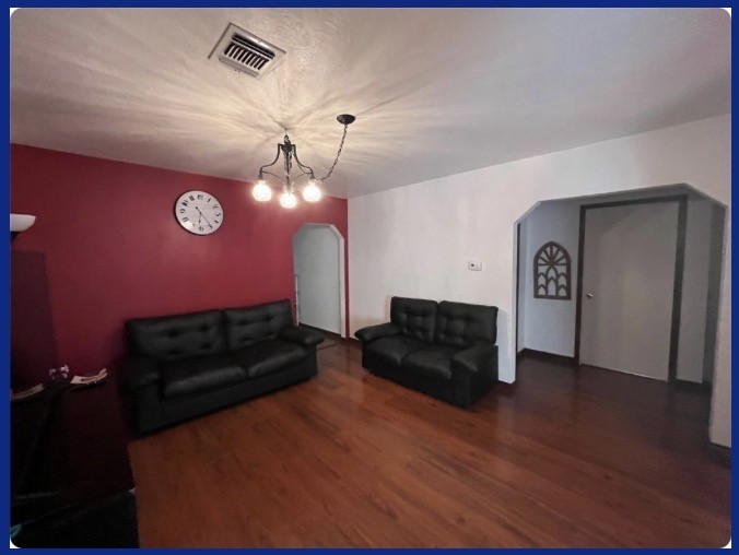 114 Irwin Property Photo 6
