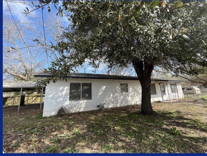 114 Irwin Property Photo 18