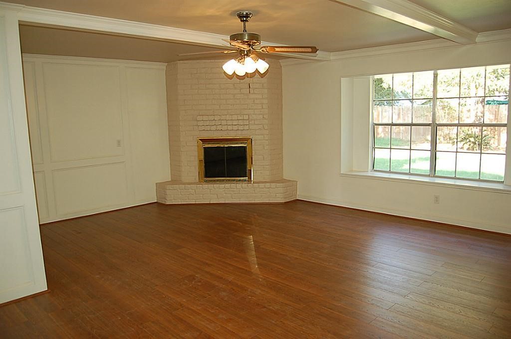 23118 Bayleaf Drive Property Photo 3