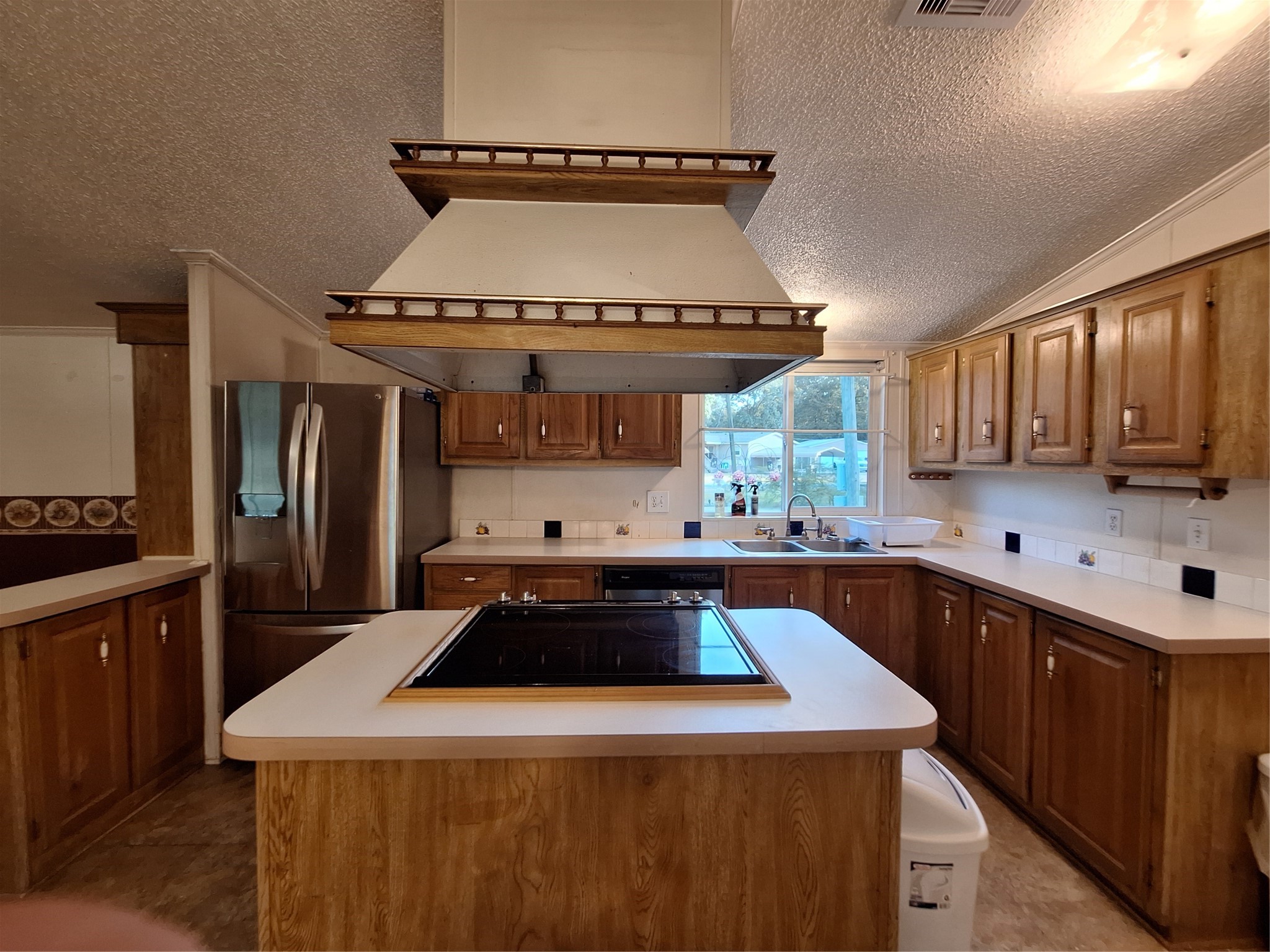 119 County Road 4534 Property Photo 5