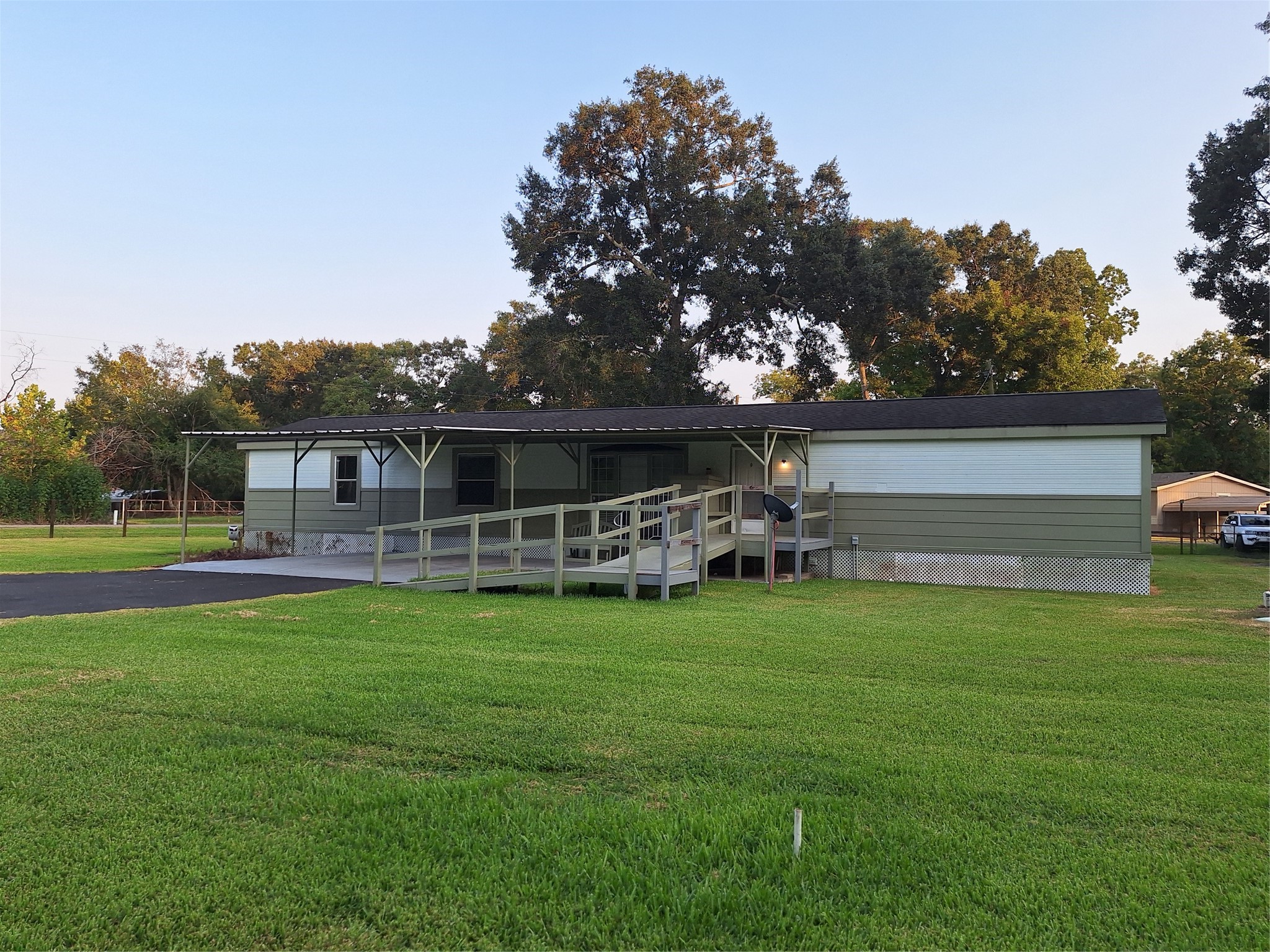 119 County Road 4534 Property Photo 14