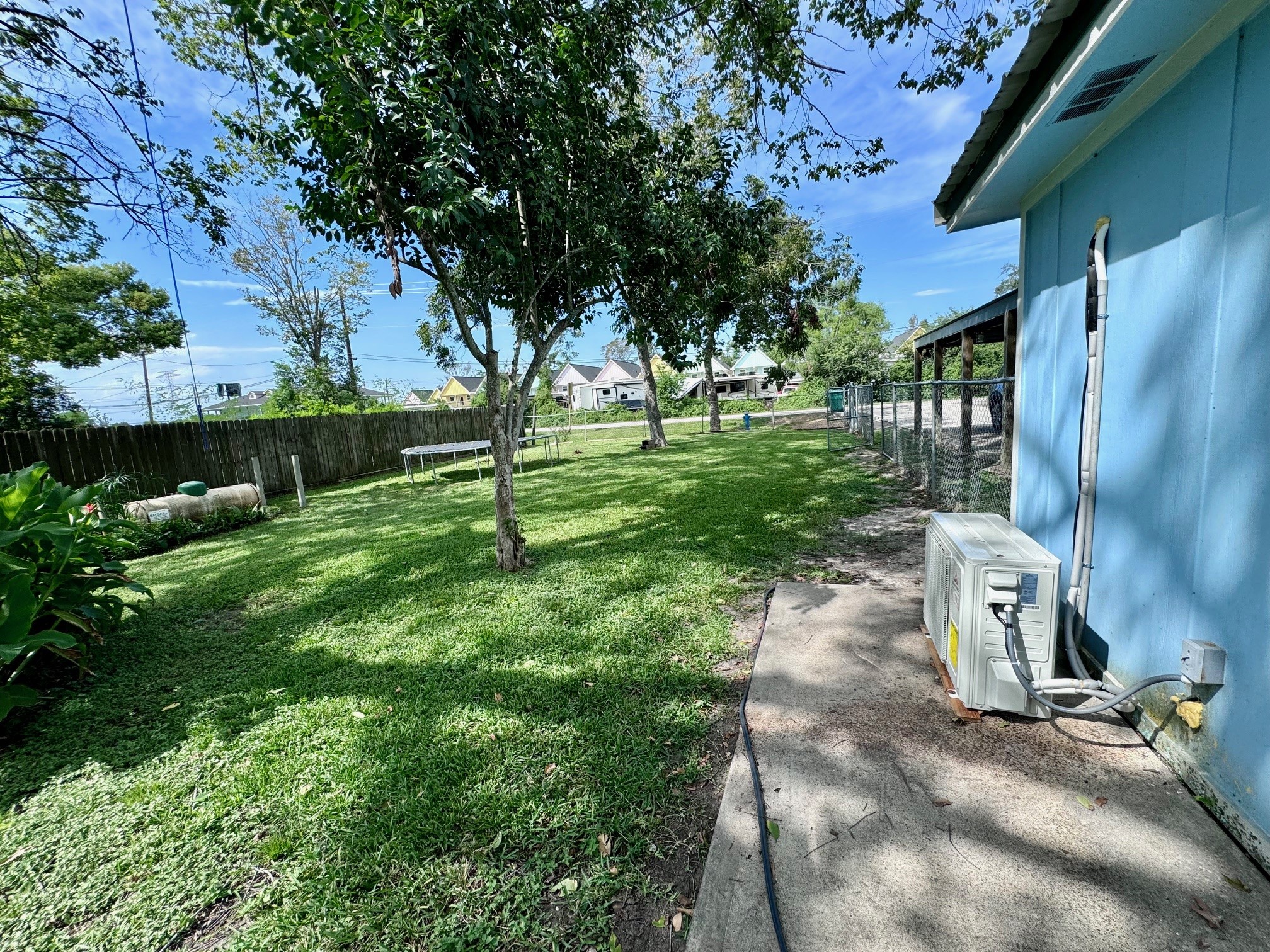 1937 Red Bluff Road Property Photo 3