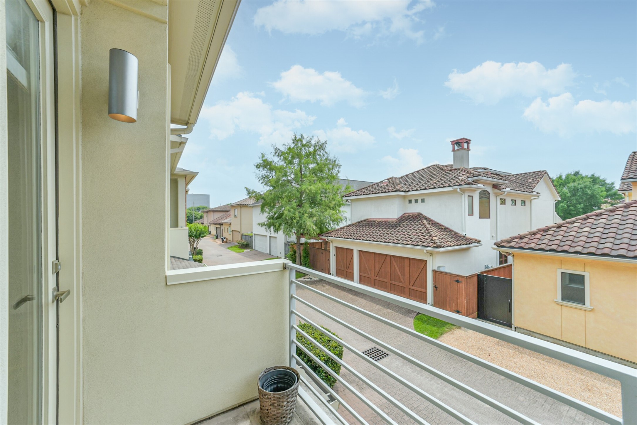 5425 Hidalgo Street A Property Photo 22