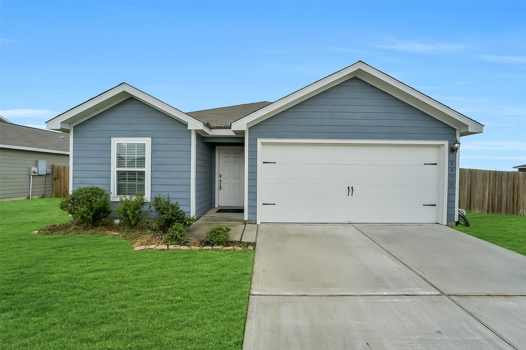 8430 Longshore Slope Road Property Photo 2