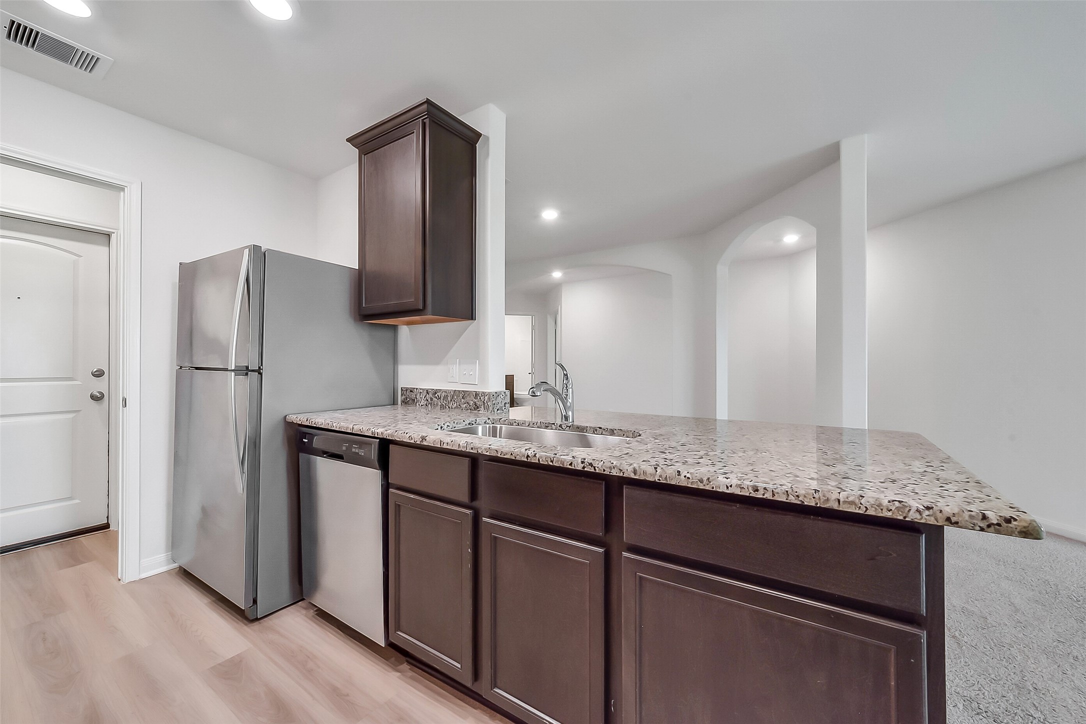 8430 Longshore Slope Road Property Photo 12