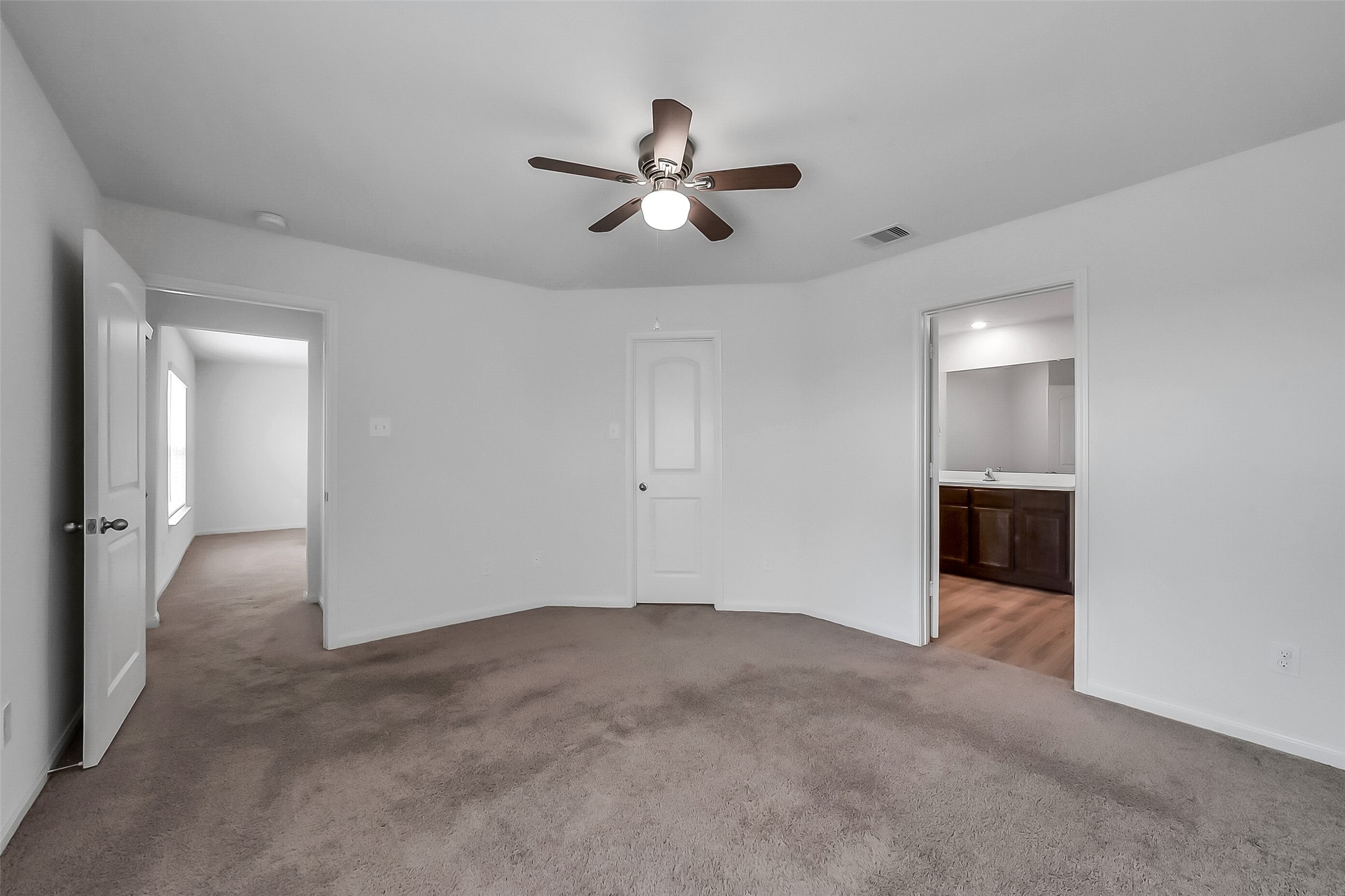 8430 Longshore Slope Road Property Photo 18