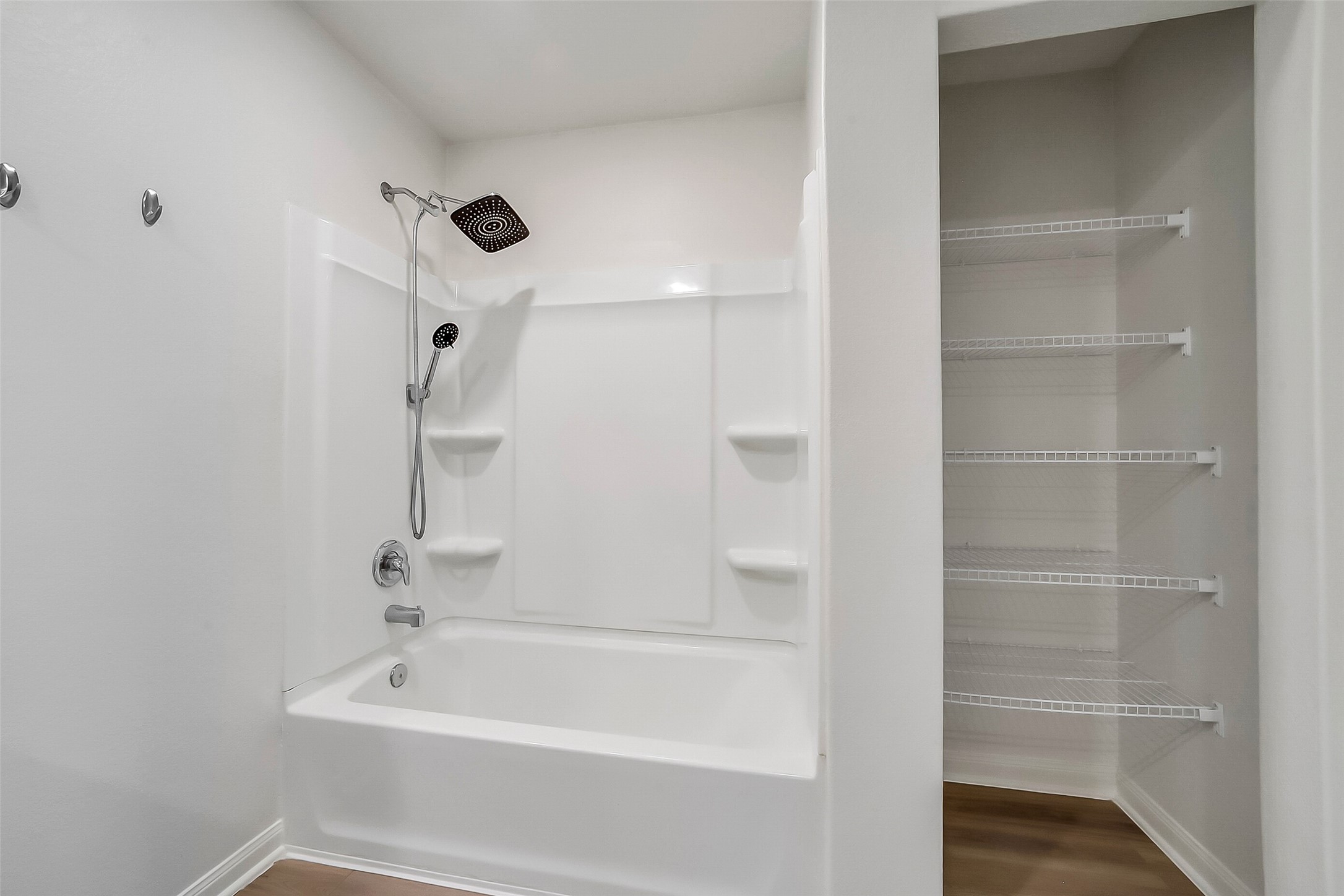 8430 Longshore Slope Road Property Photo 22