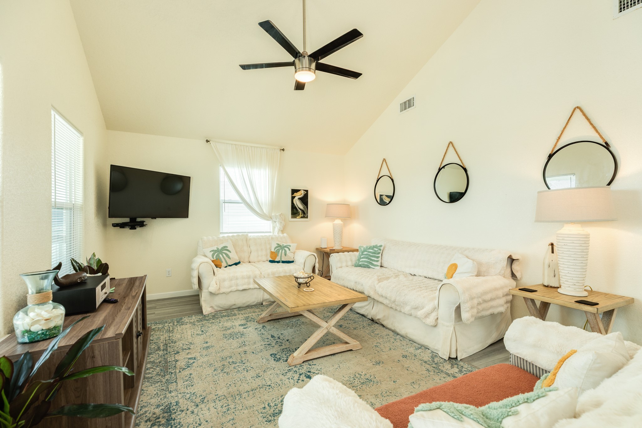 2935 Blue Water Highway Property Photo 16