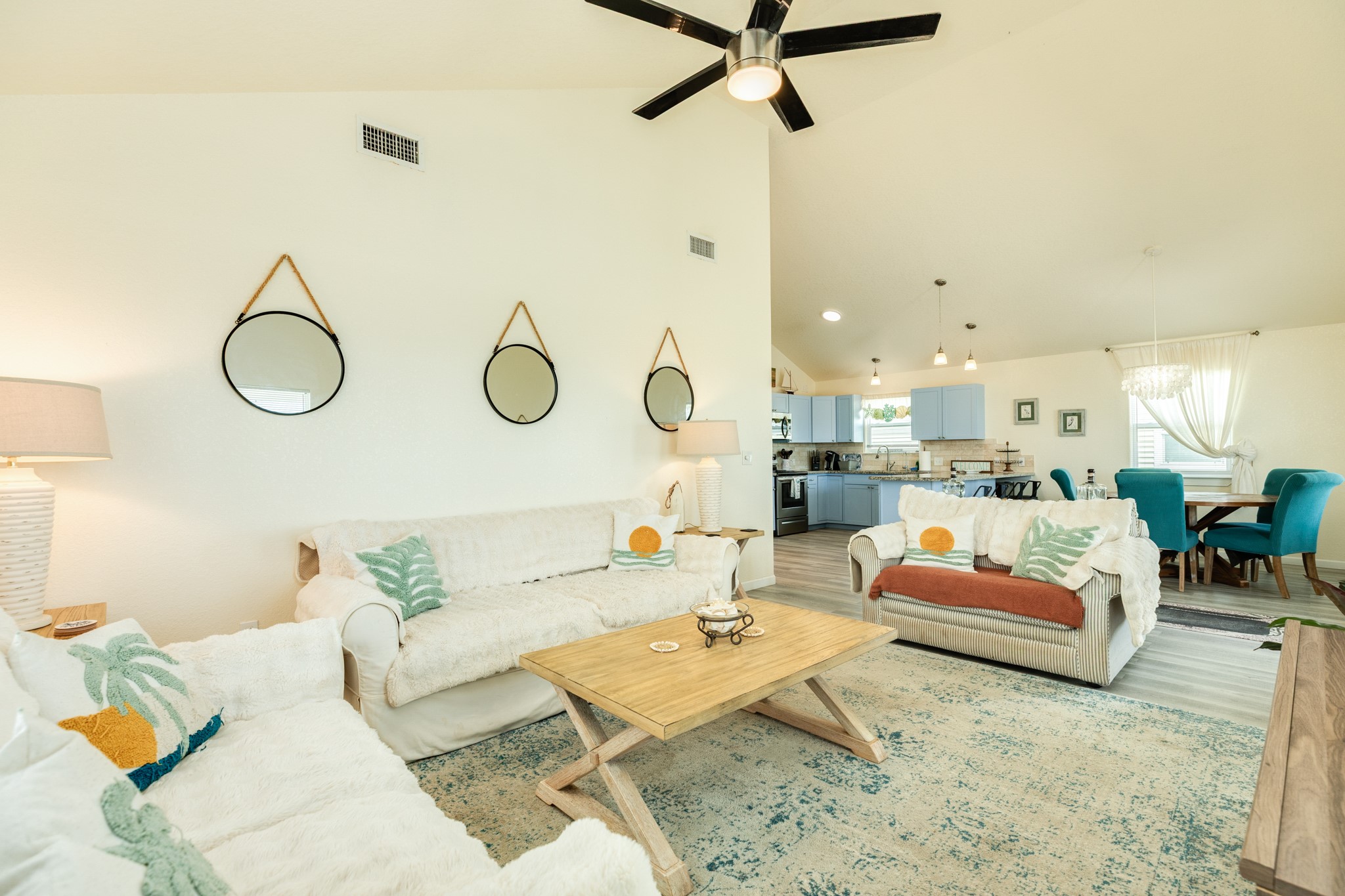 2935 Blue Water Highway Property Photo 17