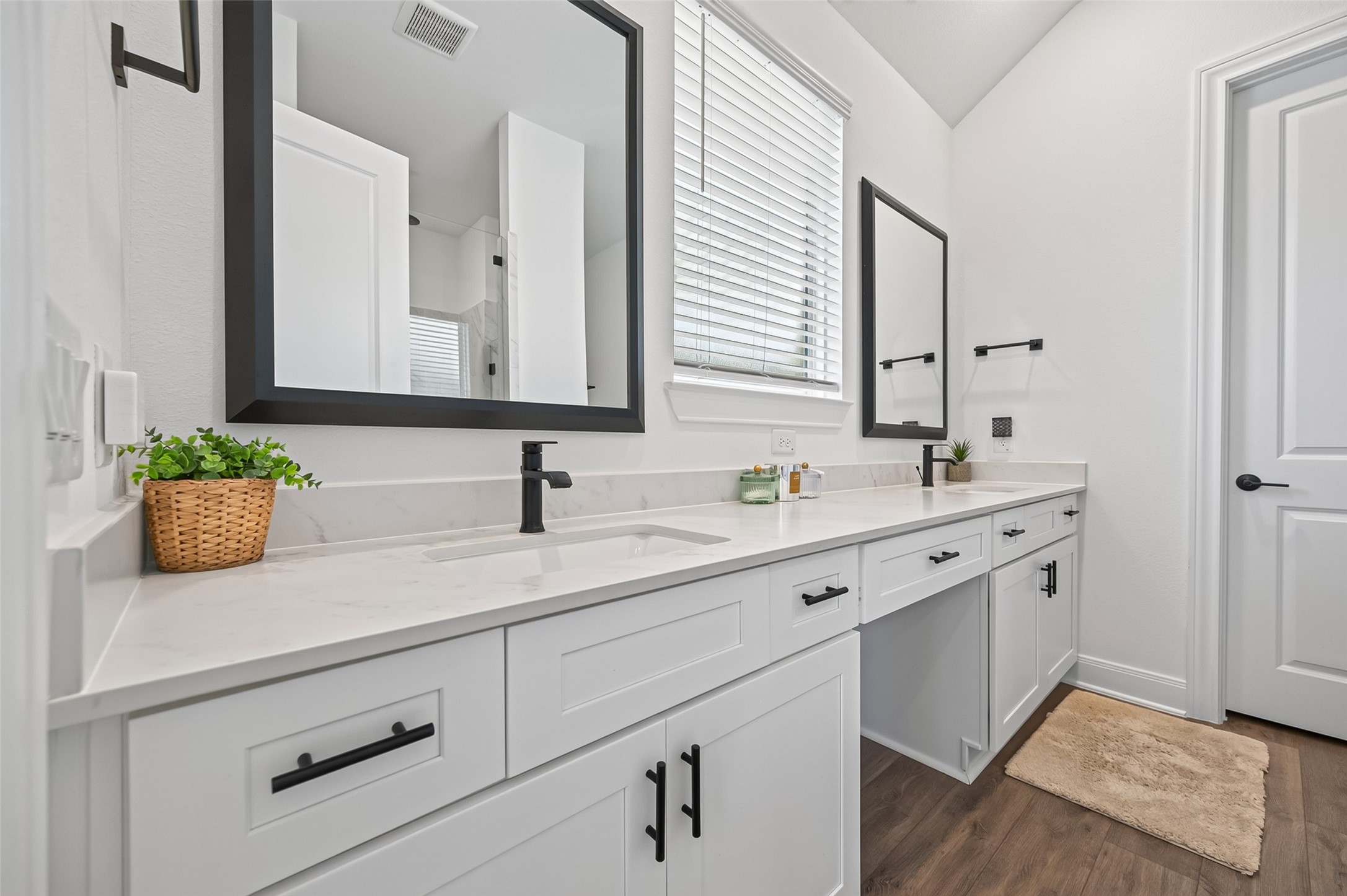 18218 Ellerden Forest Drive Property Photo 30