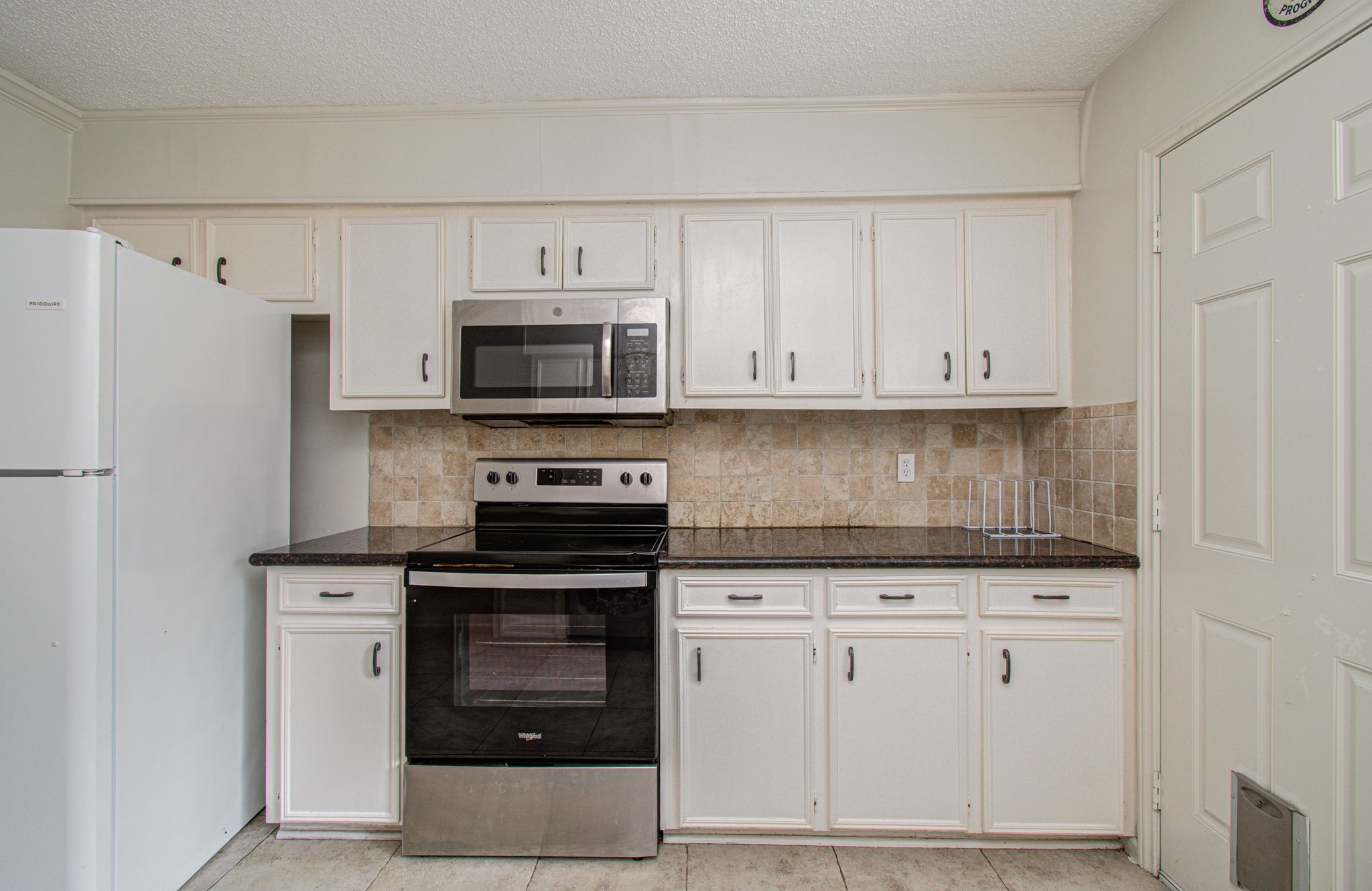 823 S Ripple Creek Drive Property Photo 19