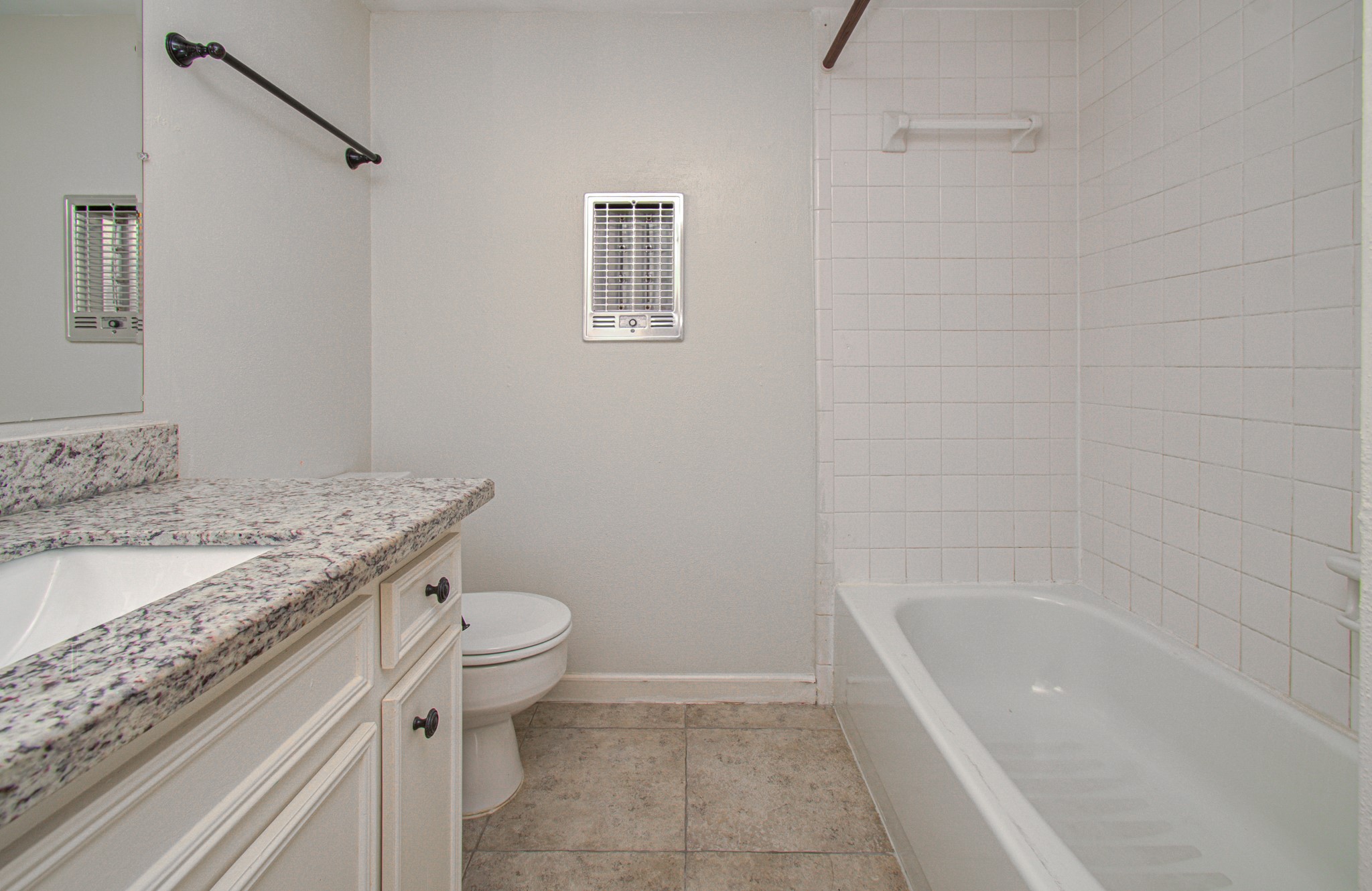 823 S Ripple Creek Drive Property Photo 25