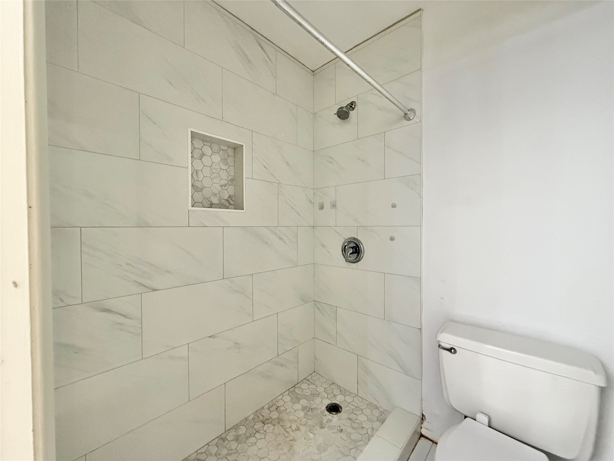16 Rock Pine Court Property Photo 26