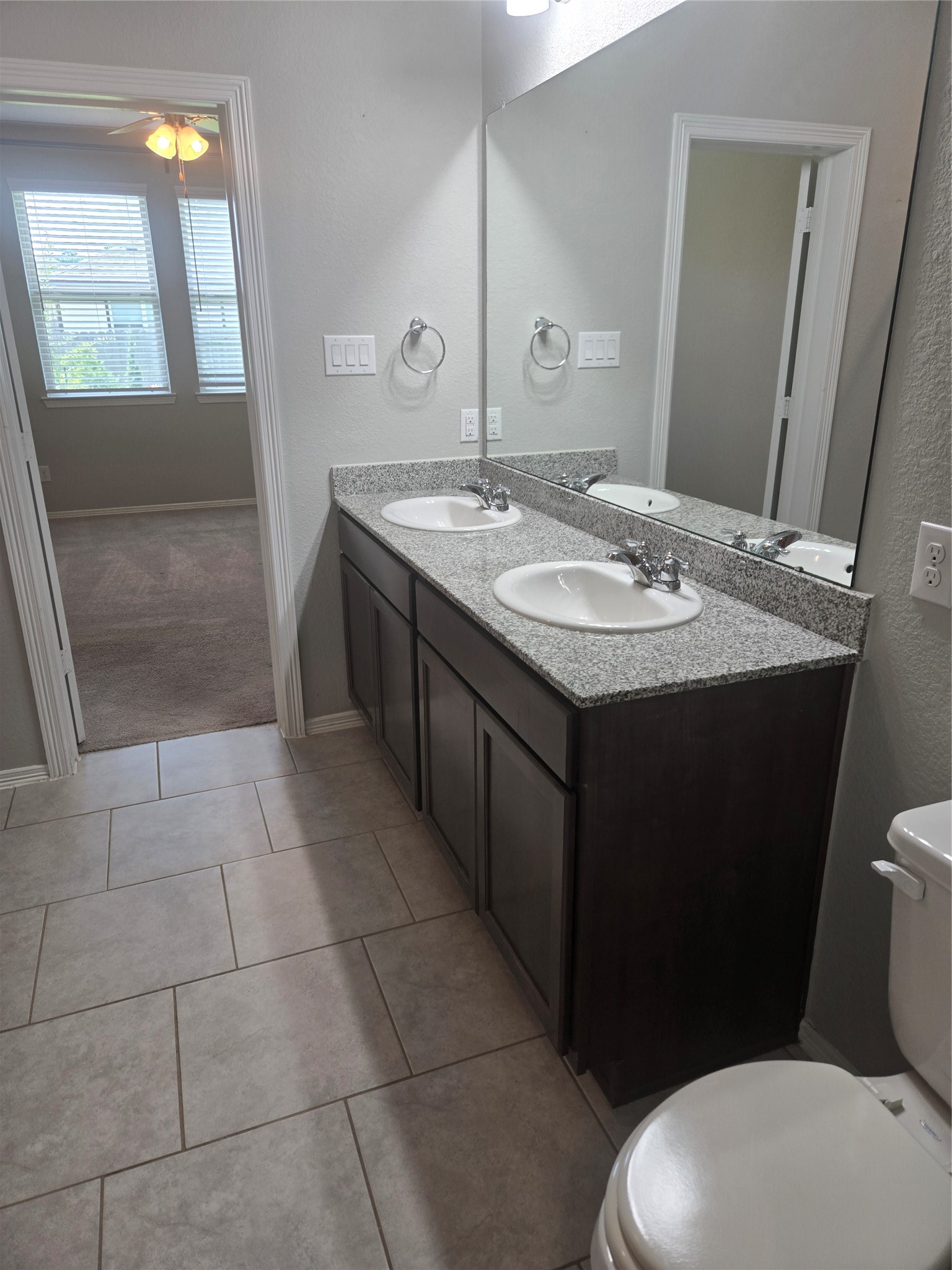 40204 S Hill Pass Property Photo 15