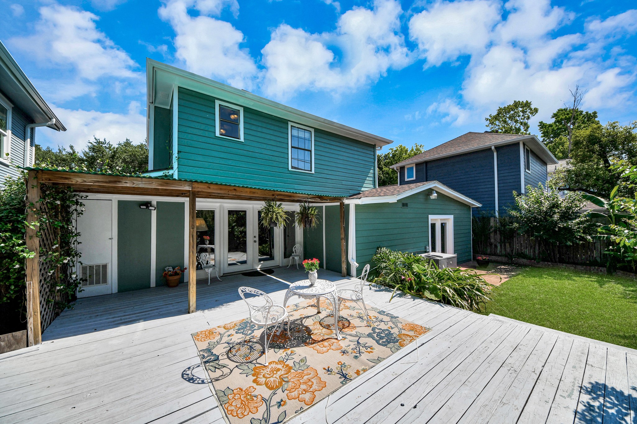 1114 W Cottage Street Property Photo 44
