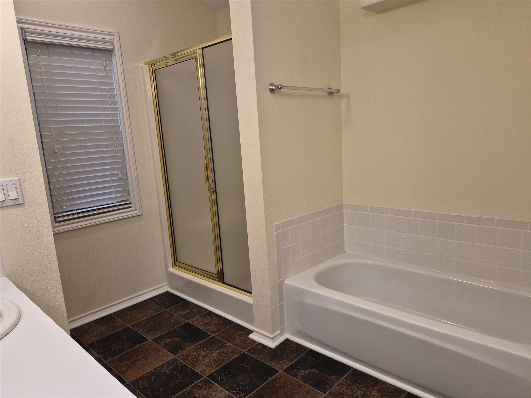 330 Holiday Lane Property Photo 32