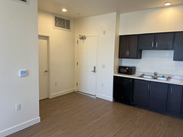 2312 F Avenue Property Photo 11