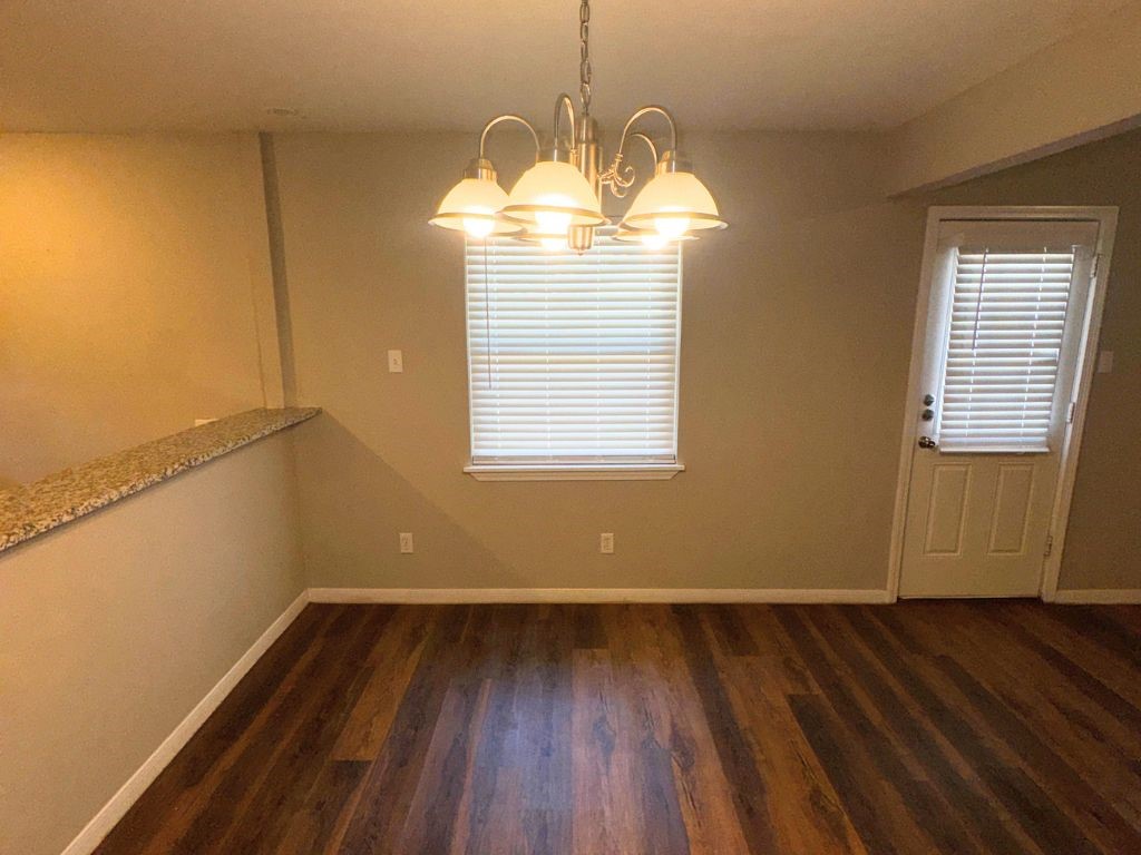 723 Cherry Valley Drive Property Photo 6