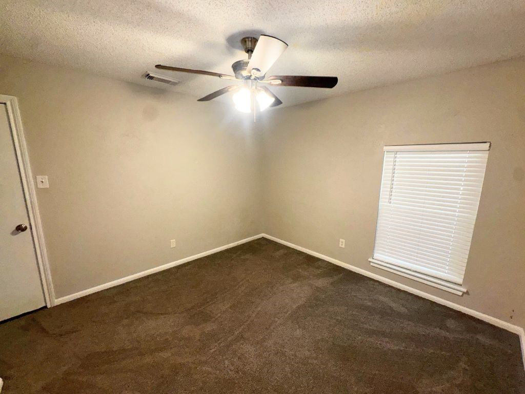 723 Cherry Valley Drive Property Photo 11