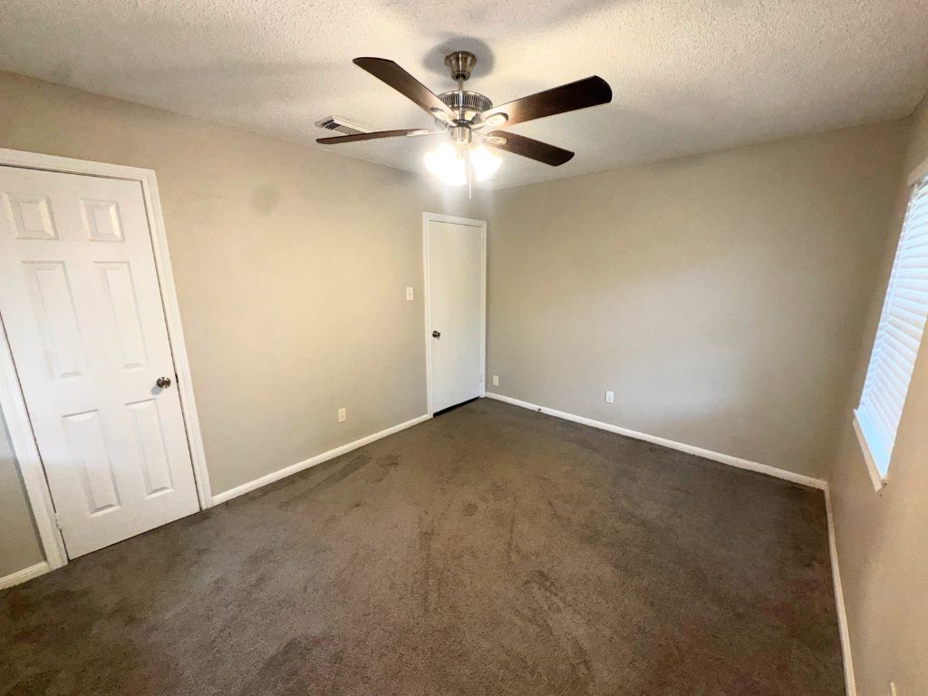 723 Cherry Valley Drive Property Photo 15