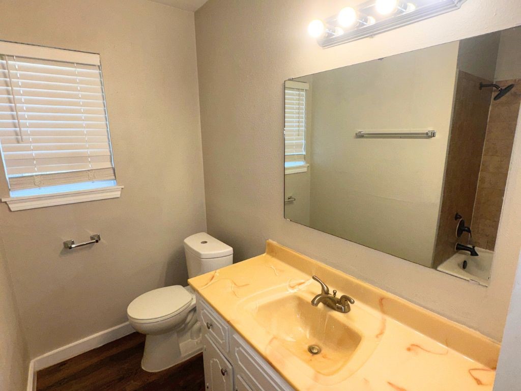 723 Cherry Valley Drive Property Photo 16