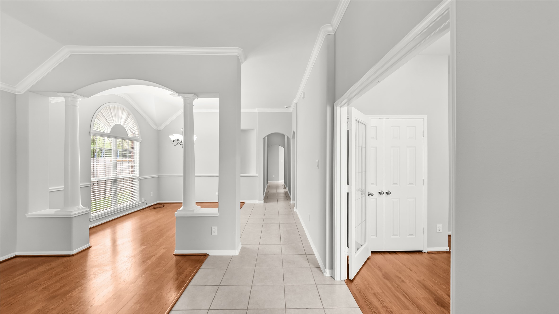 1207 Walston Ridge Drive Property Photo 3