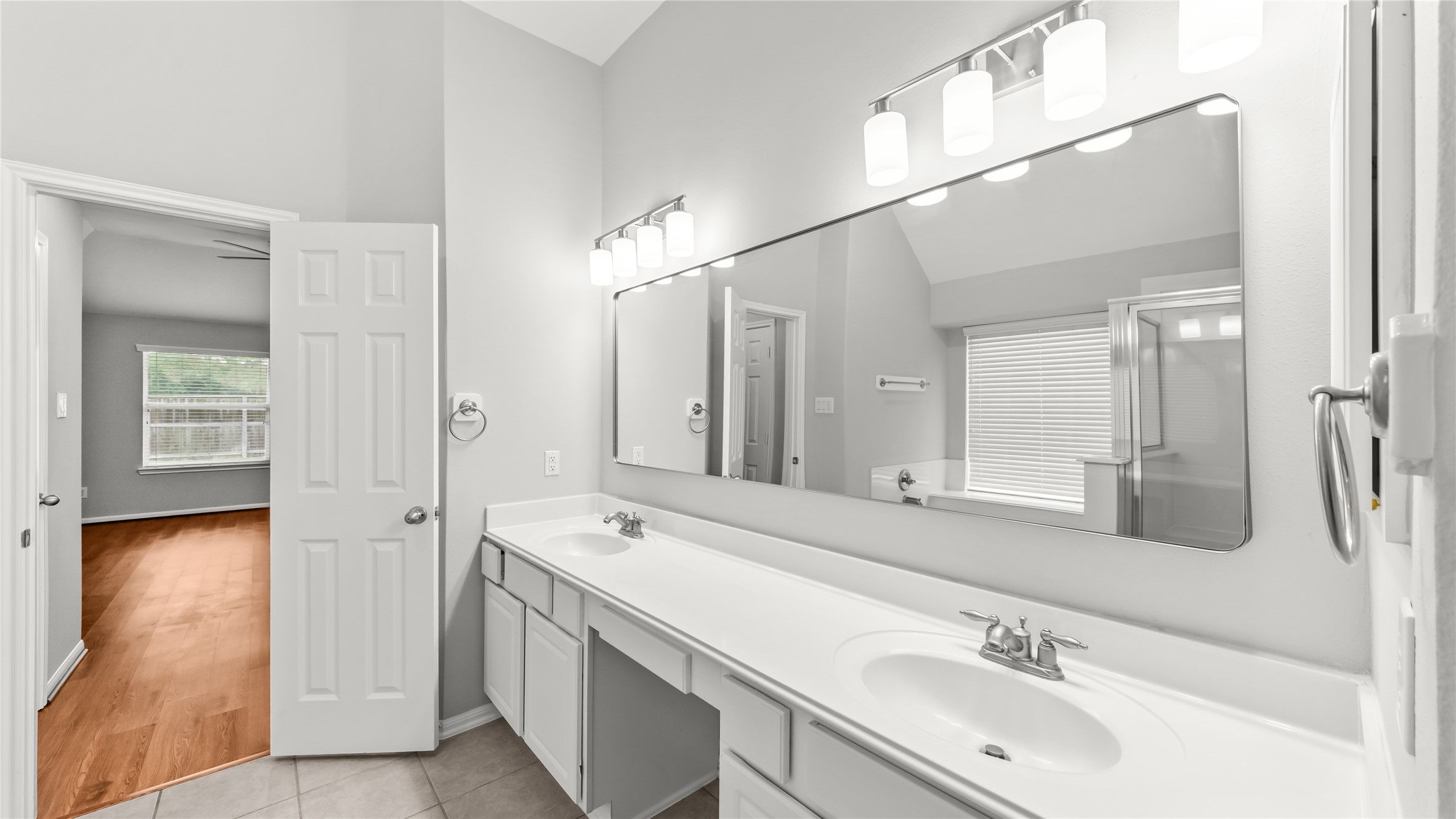 1207 Walston Ridge Drive Property Photo 28