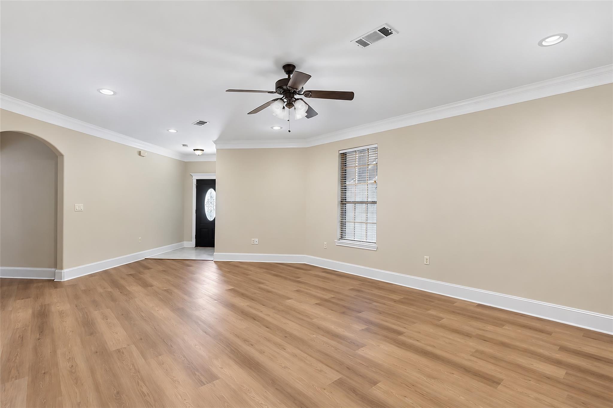 108 Harbour Town Circle Property Photo 11