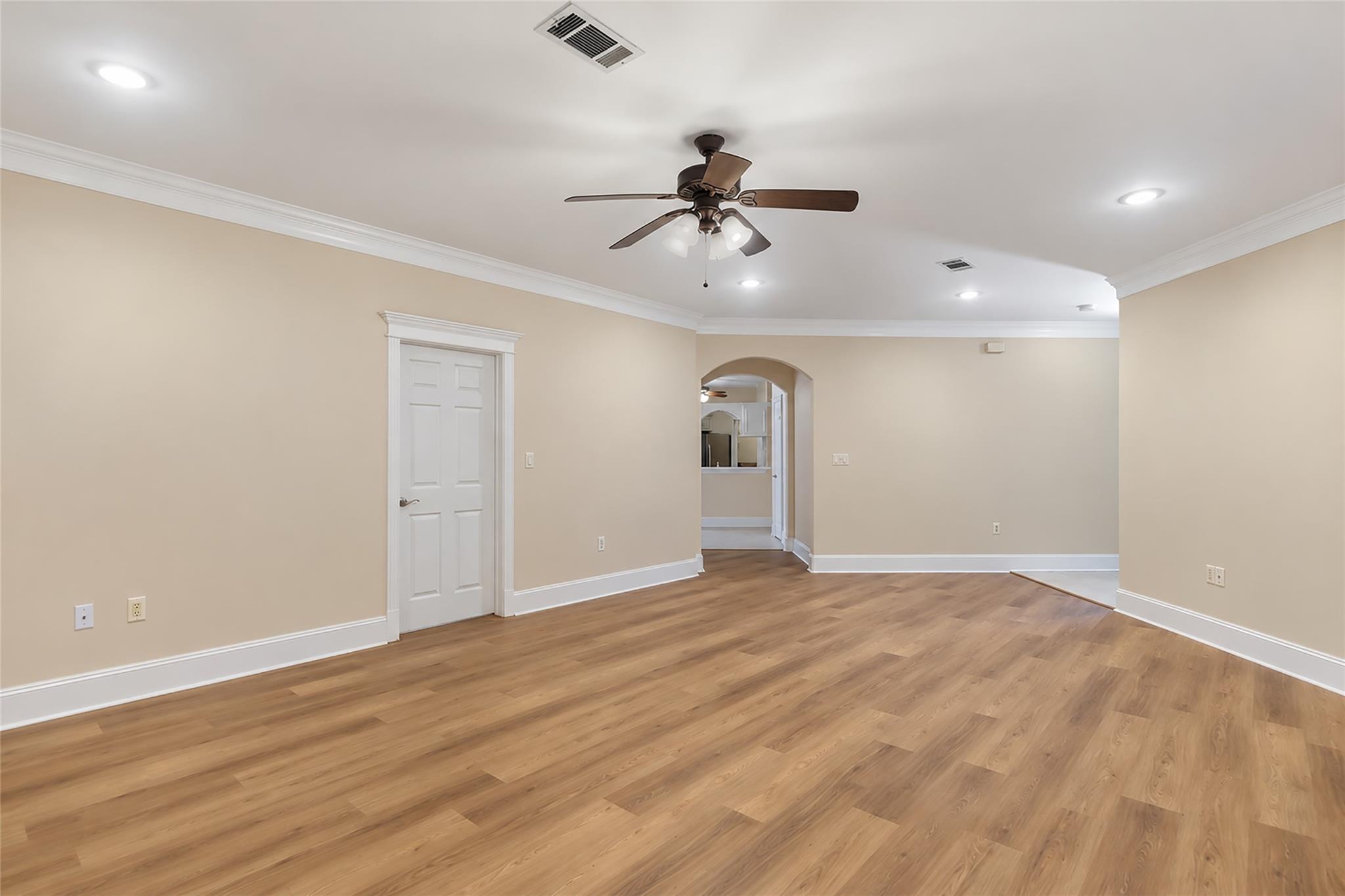108 Harbour Town Circle Property Photo 12