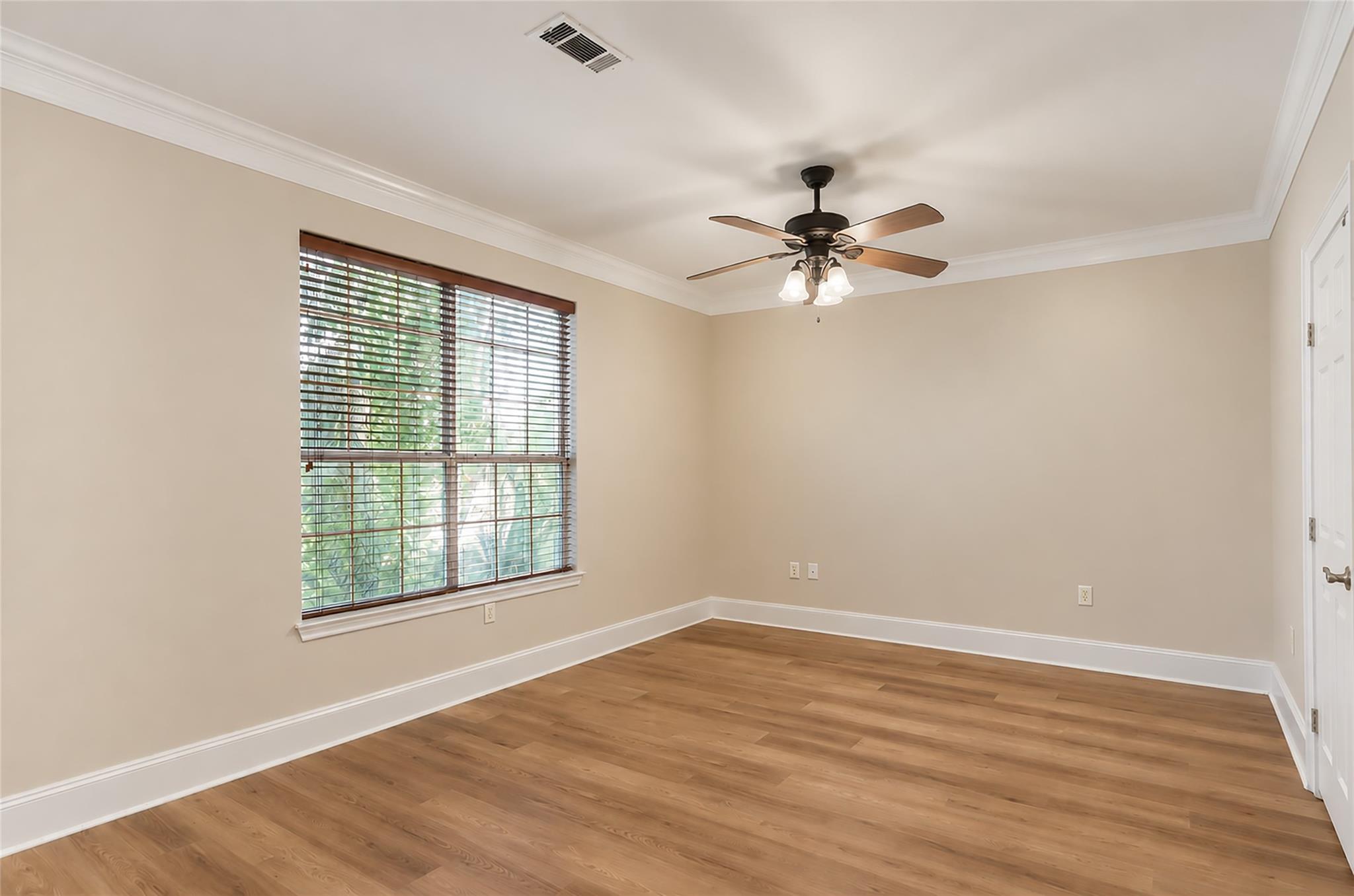108 Harbour Town Circle Property Photo 13