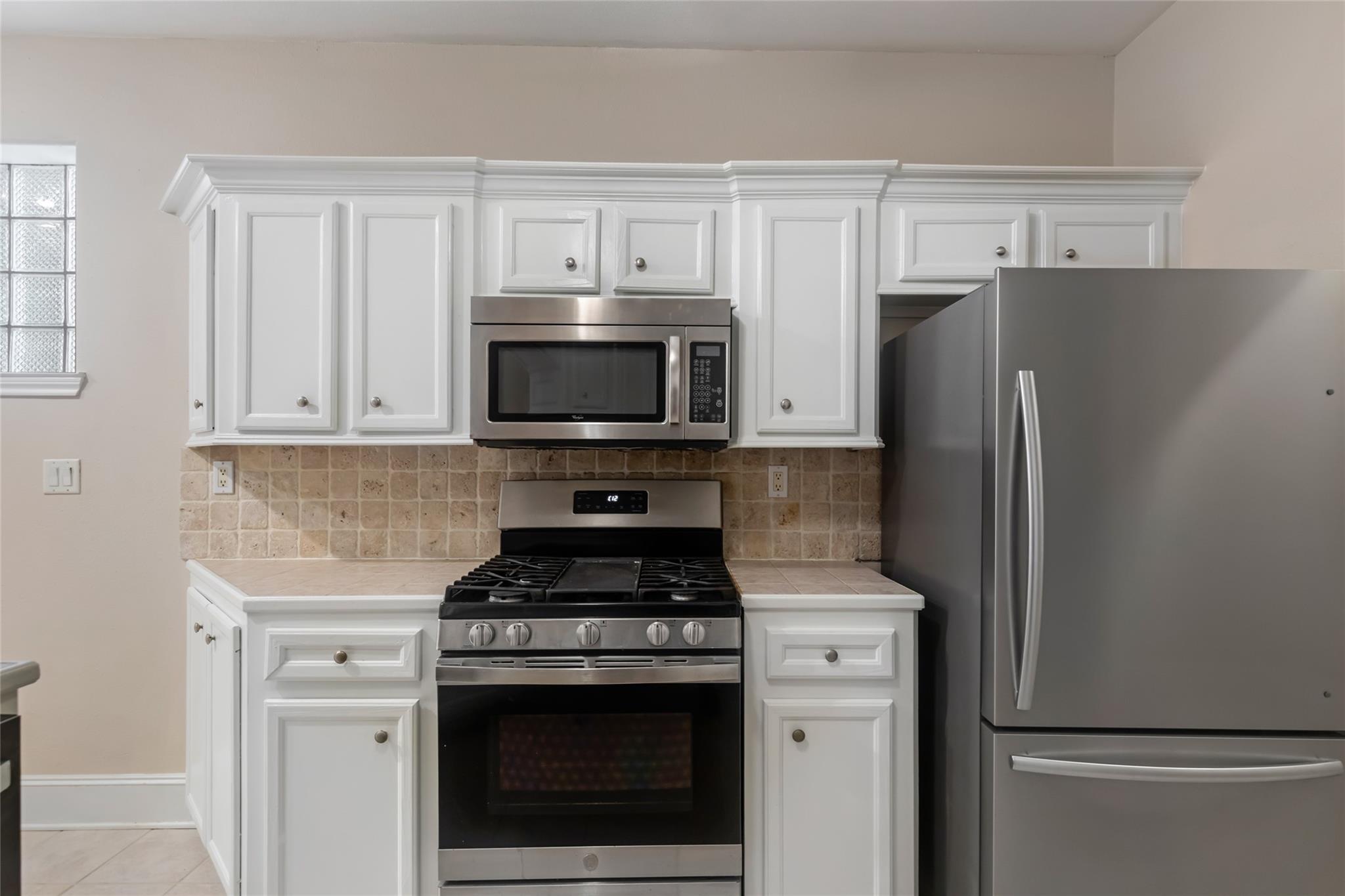 108 Harbour Town Circle Property Photo 22