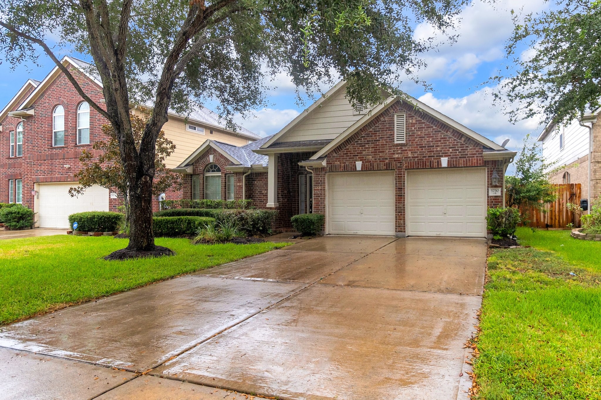 5730 Slate Valley Court Property Photo 1