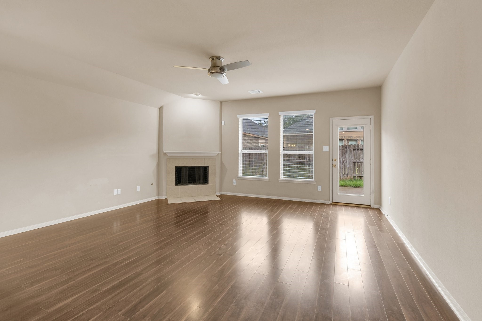 5730 Slate Valley Court Property Photo 8