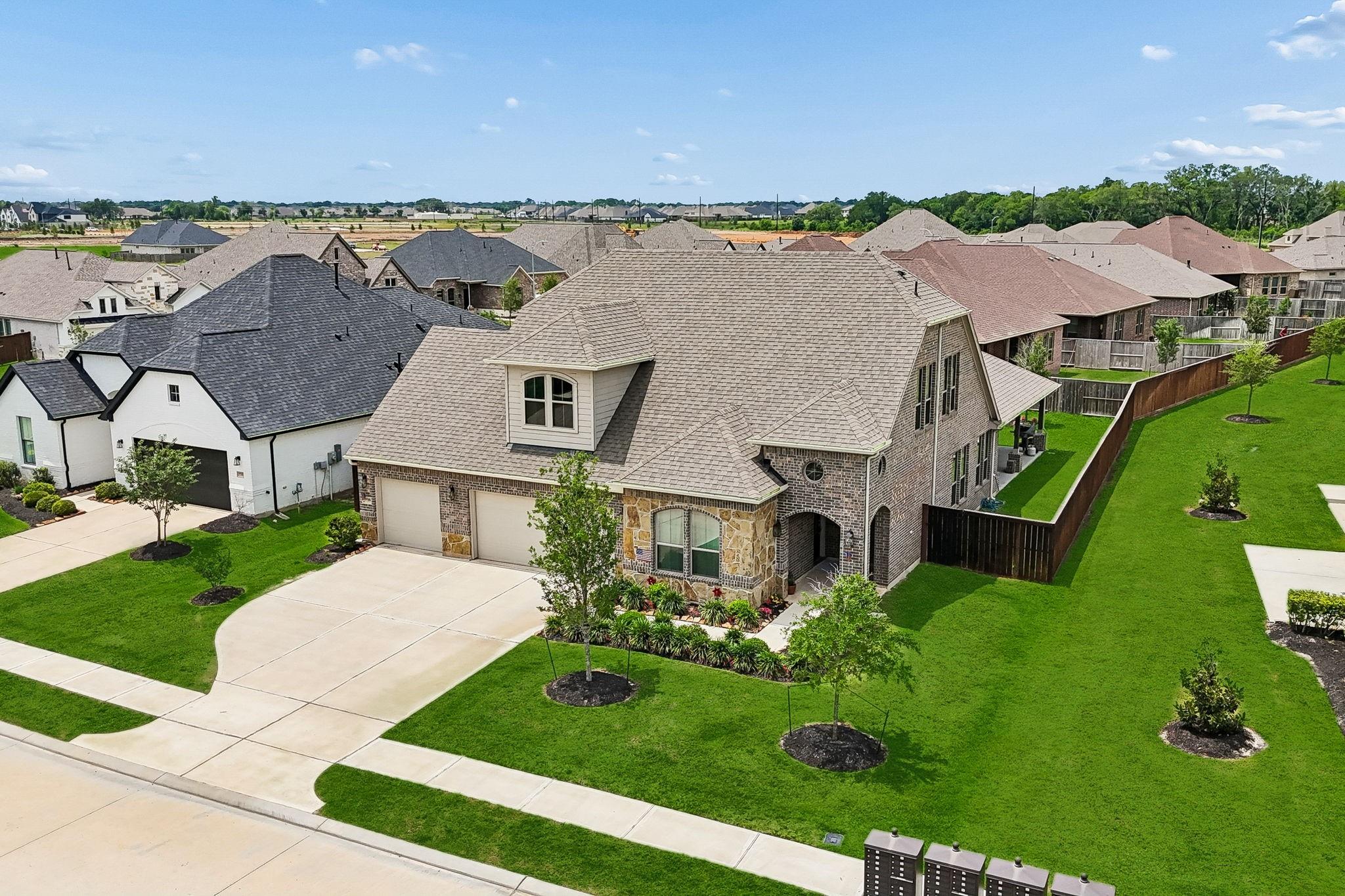 5719 Caracara Street, Manvel TX 77578 Property Photo 1