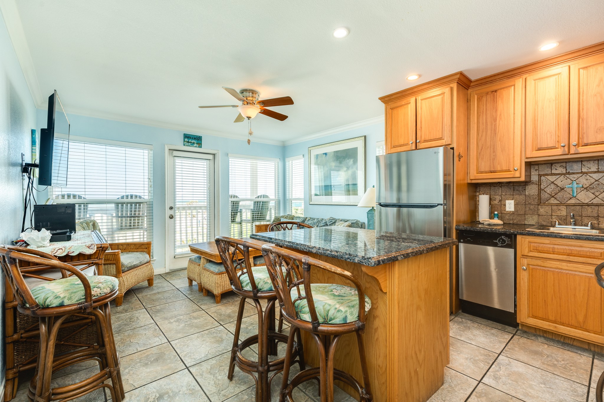 10811 San Luis Pass Road 1201 Property Photo 8