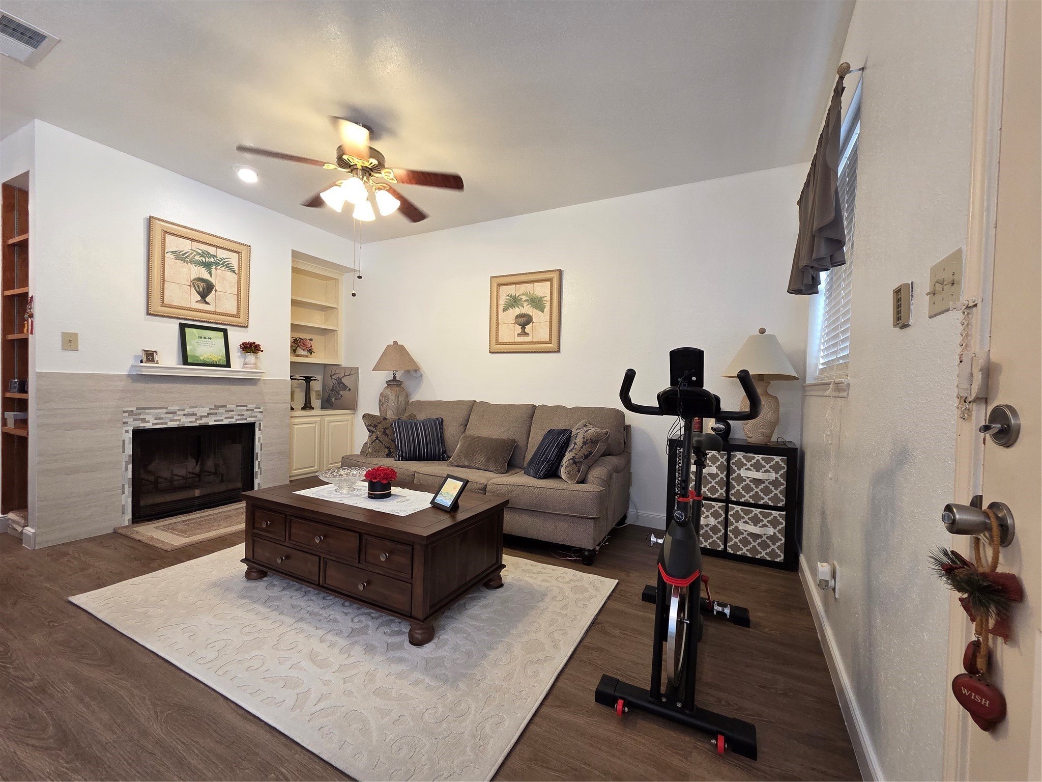1103 Dulles Avenue 1402 Property Photo 8