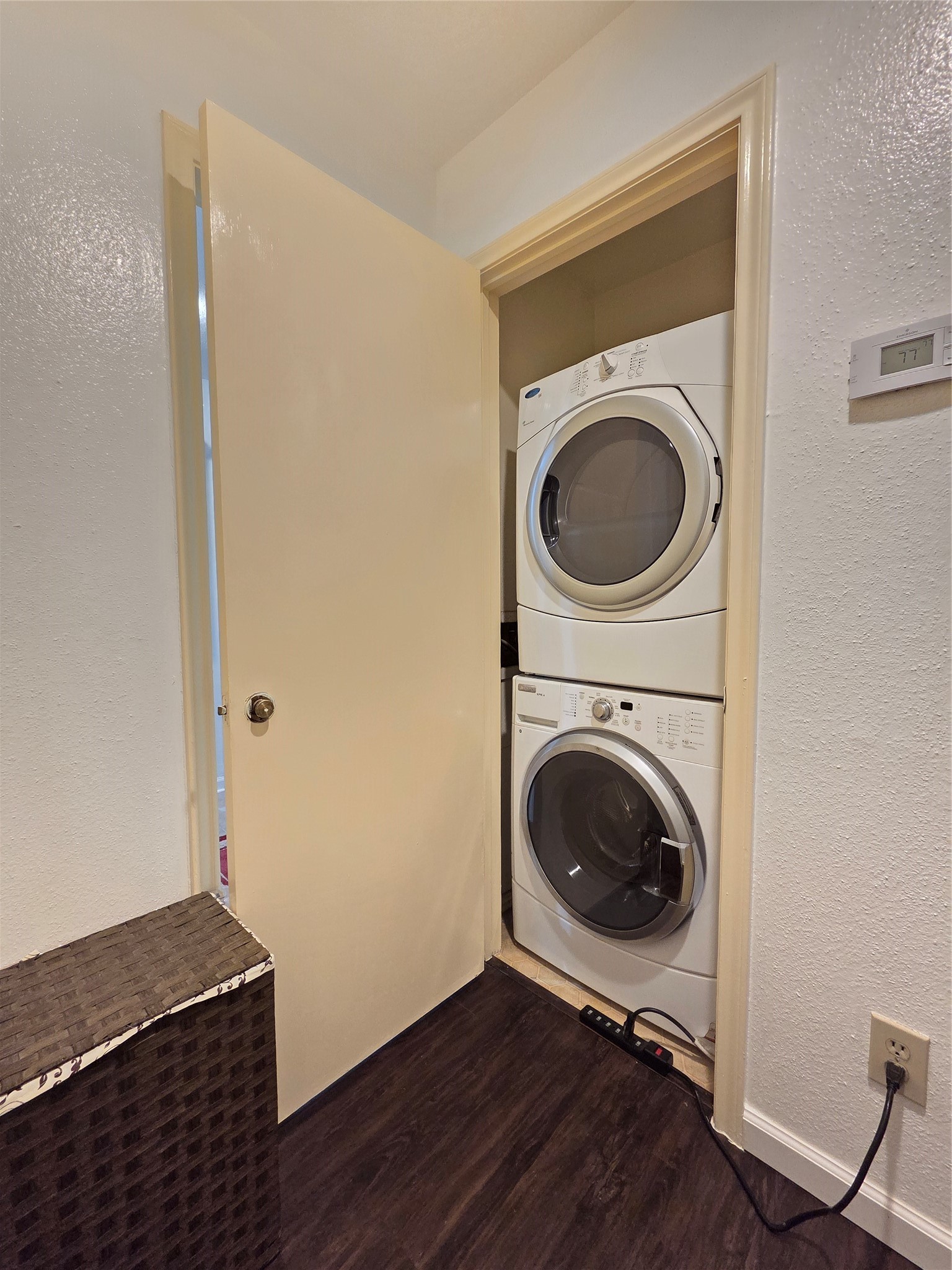 1103 Dulles Avenue 1402 Property Photo 32