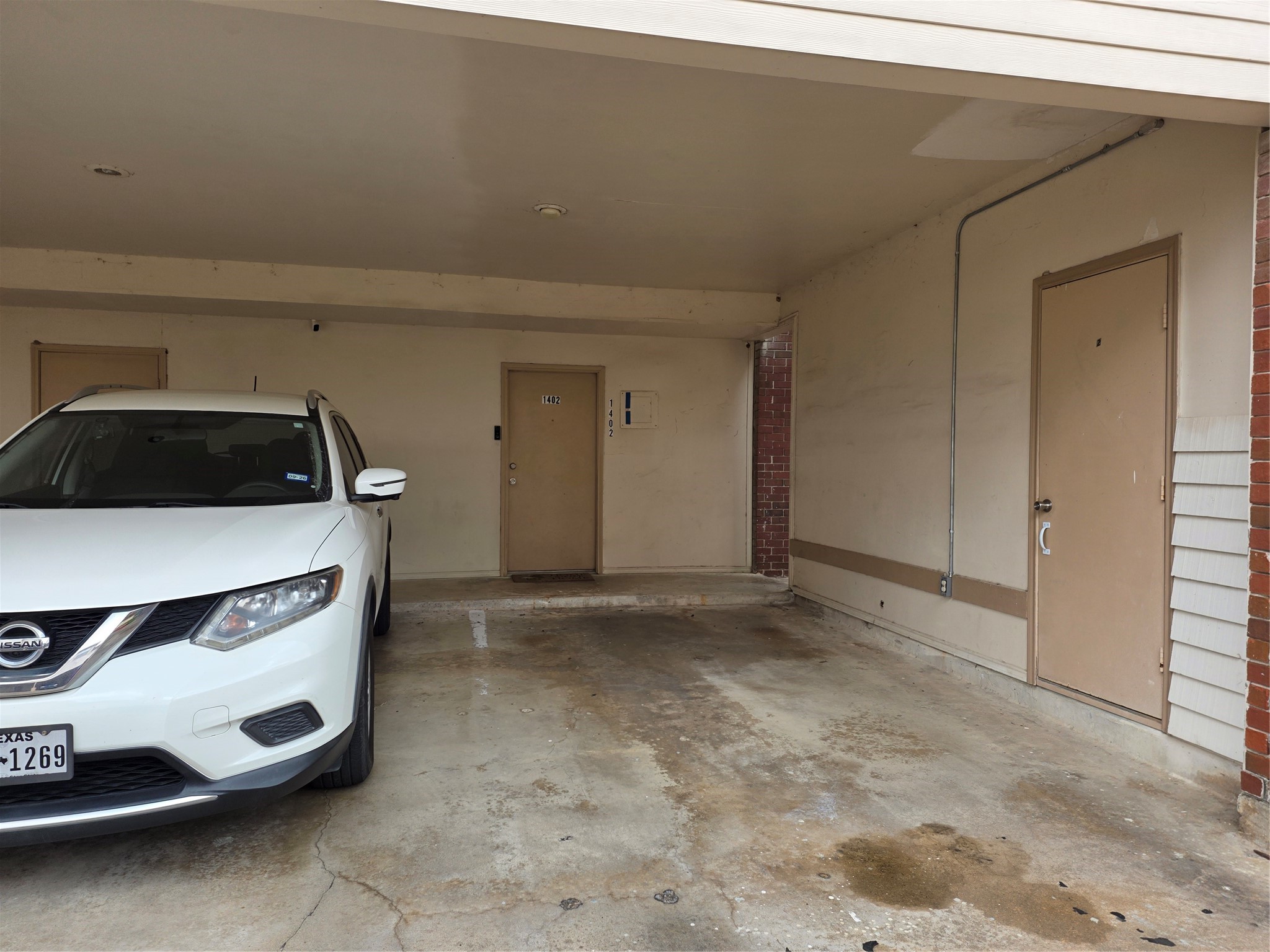 1103 Dulles Avenue 1402 Property Photo 34