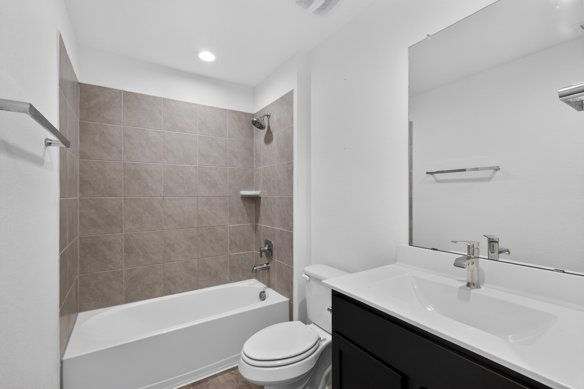 14407 Sweet Water Drive Property Photo 6