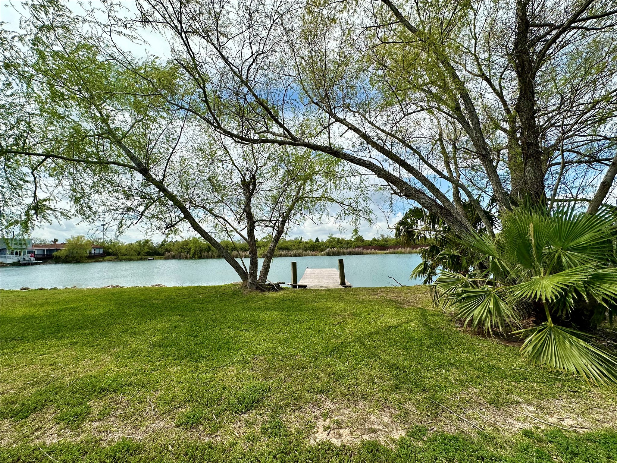 2726 Avenue D Property Photo 5