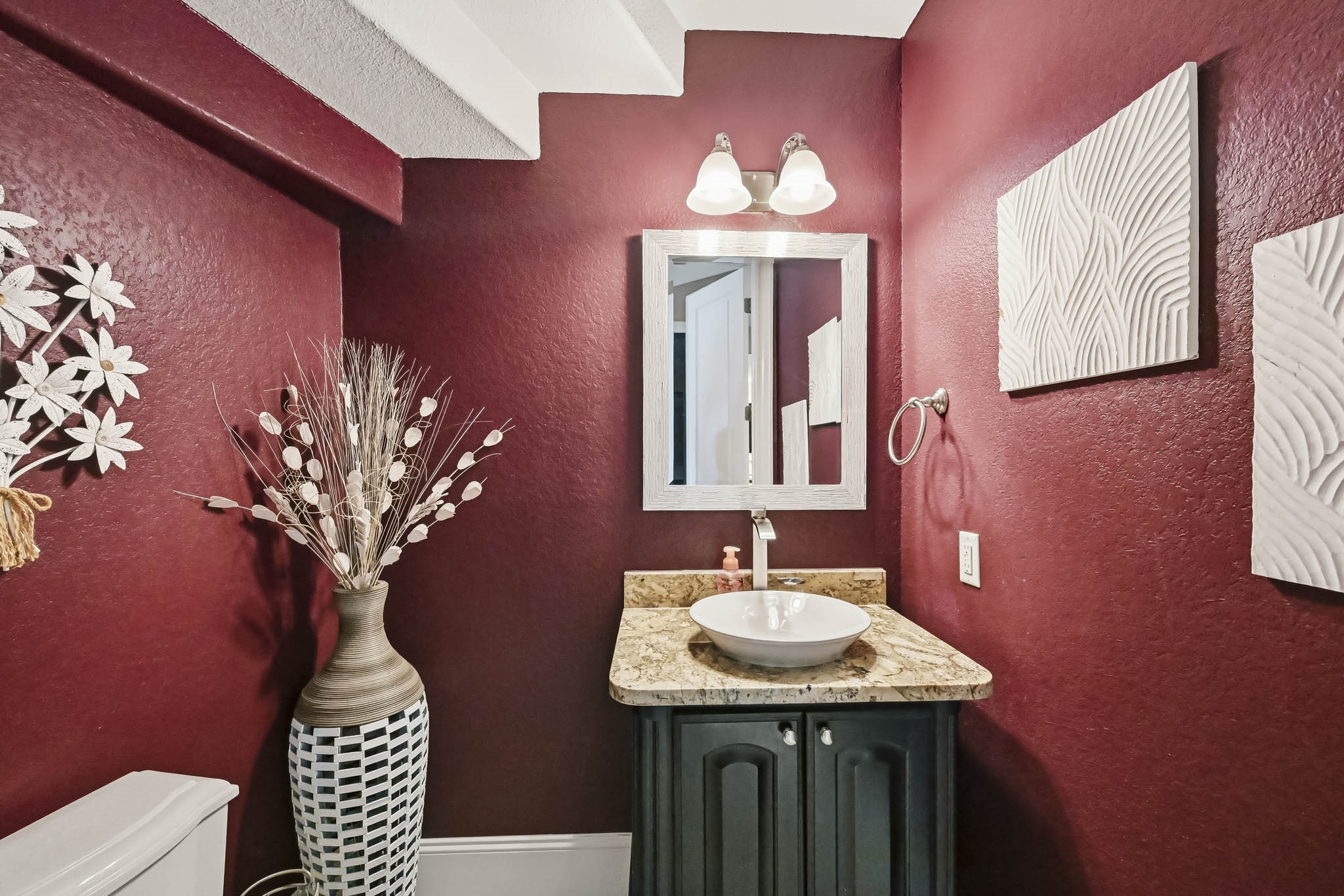 2 Turin Turn Drive Property Photo 24
