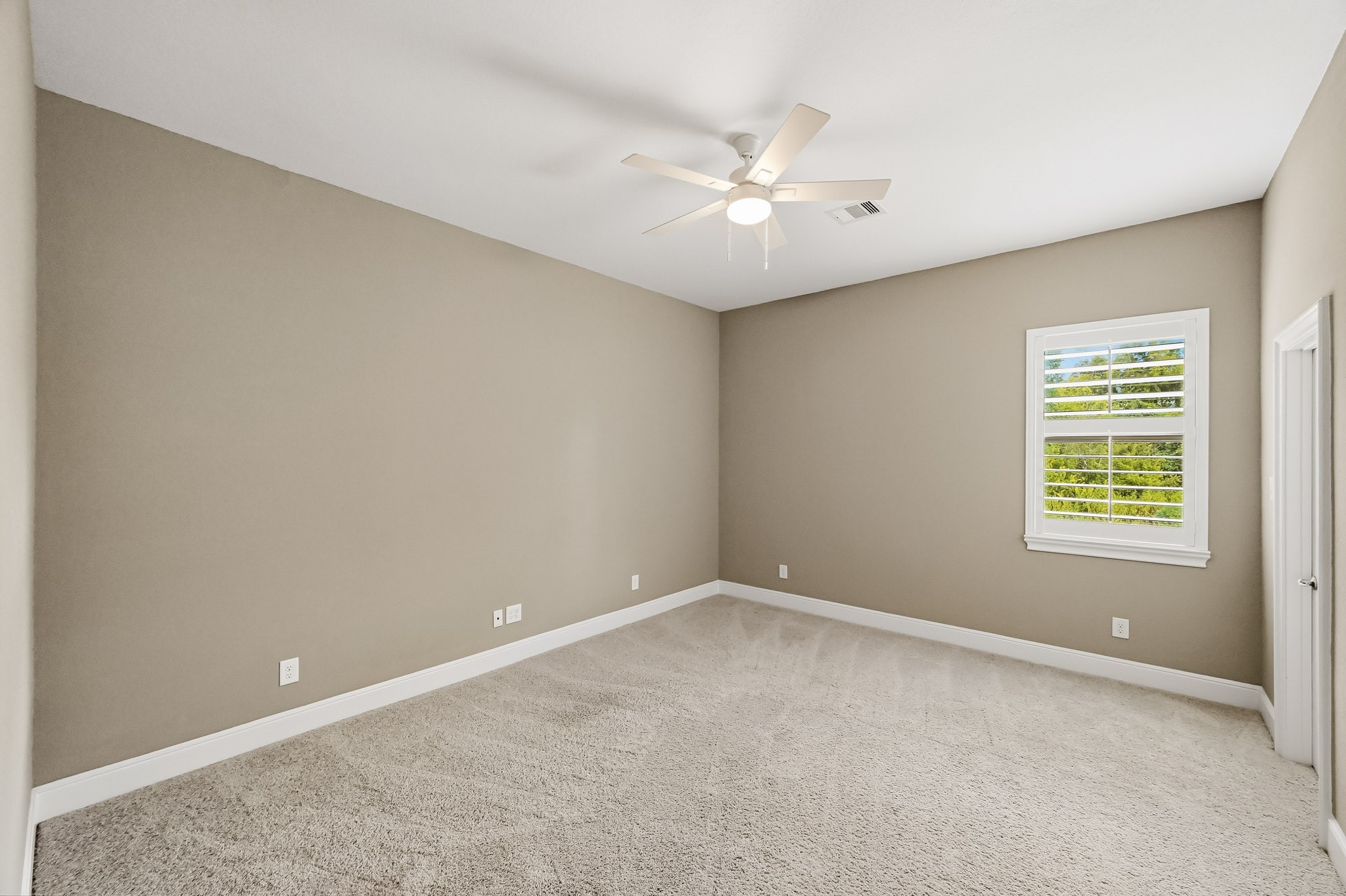 2 Turin Turn Drive Property Photo 33