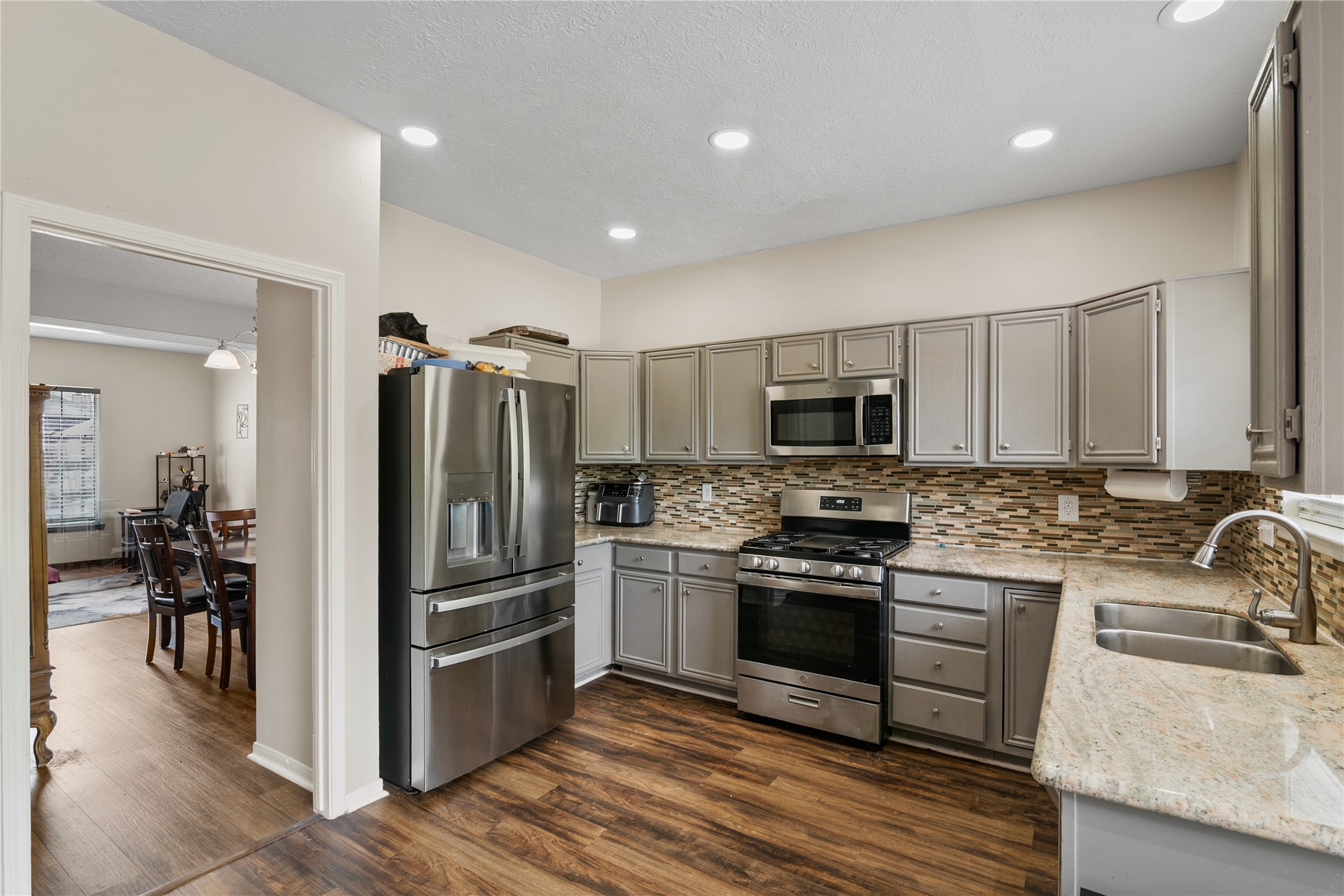22510 Rangeview Drive Property Photo 13